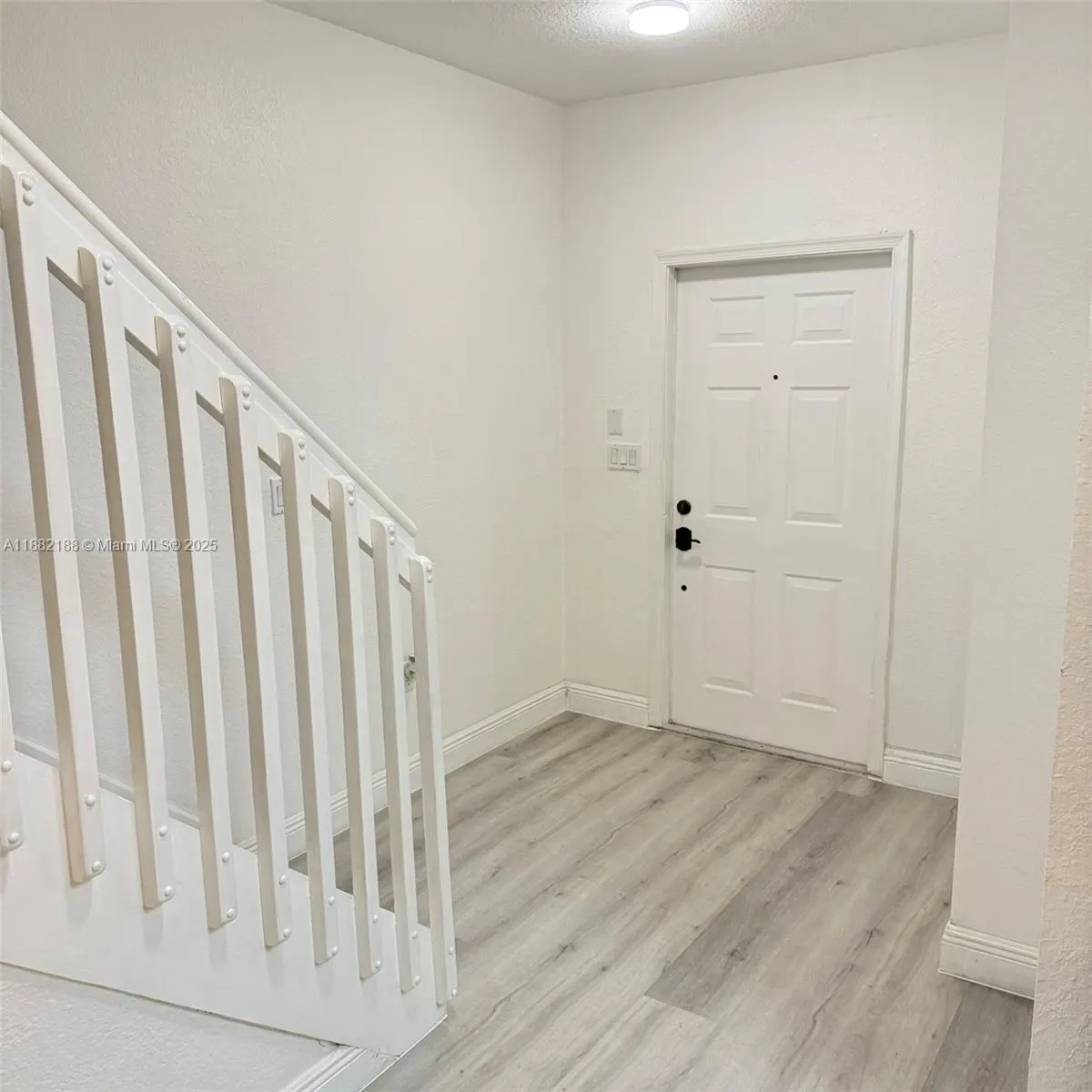 6482 Catalina Ln, #6482