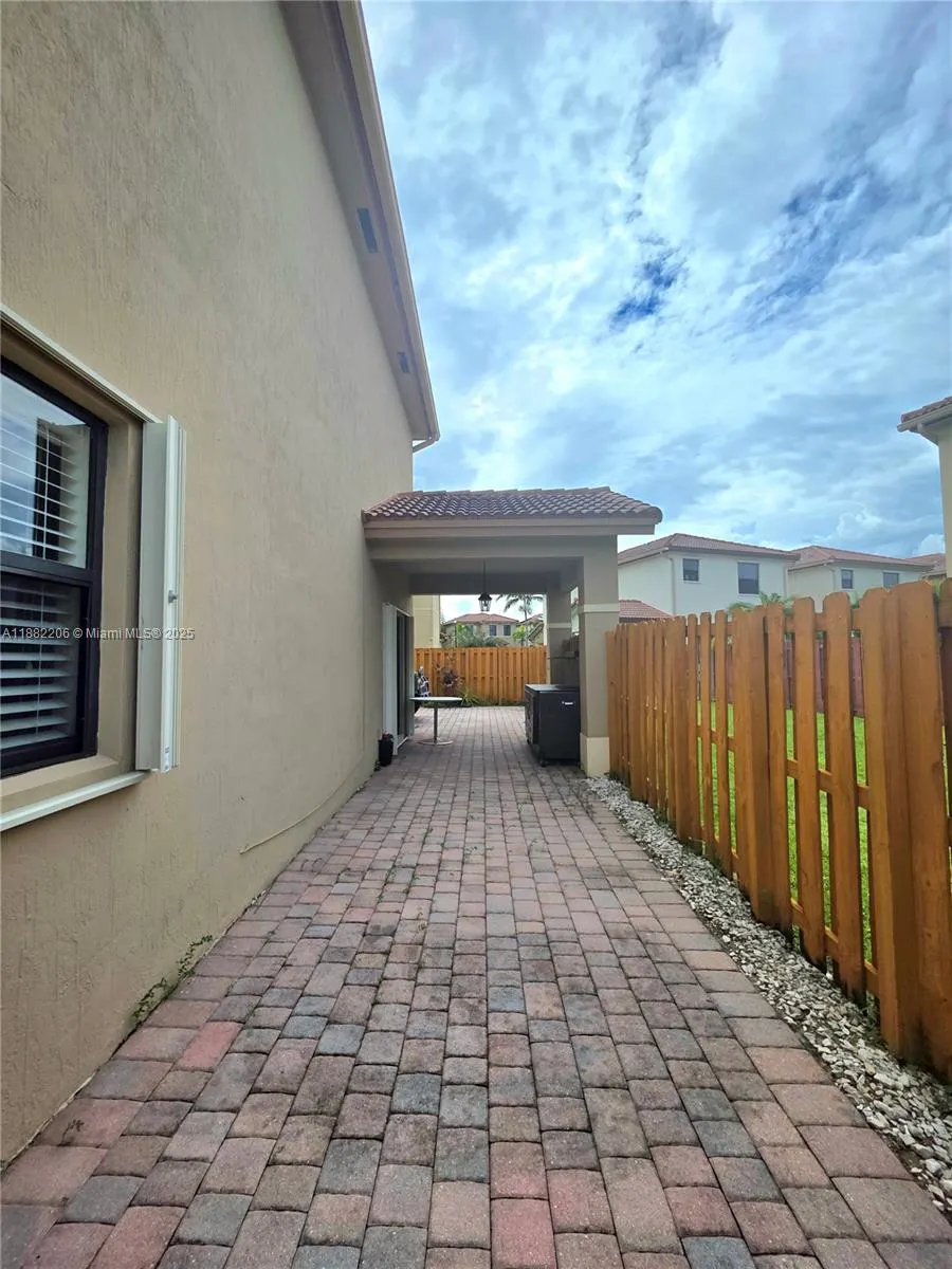 22842 SW 88th Pl, #22842