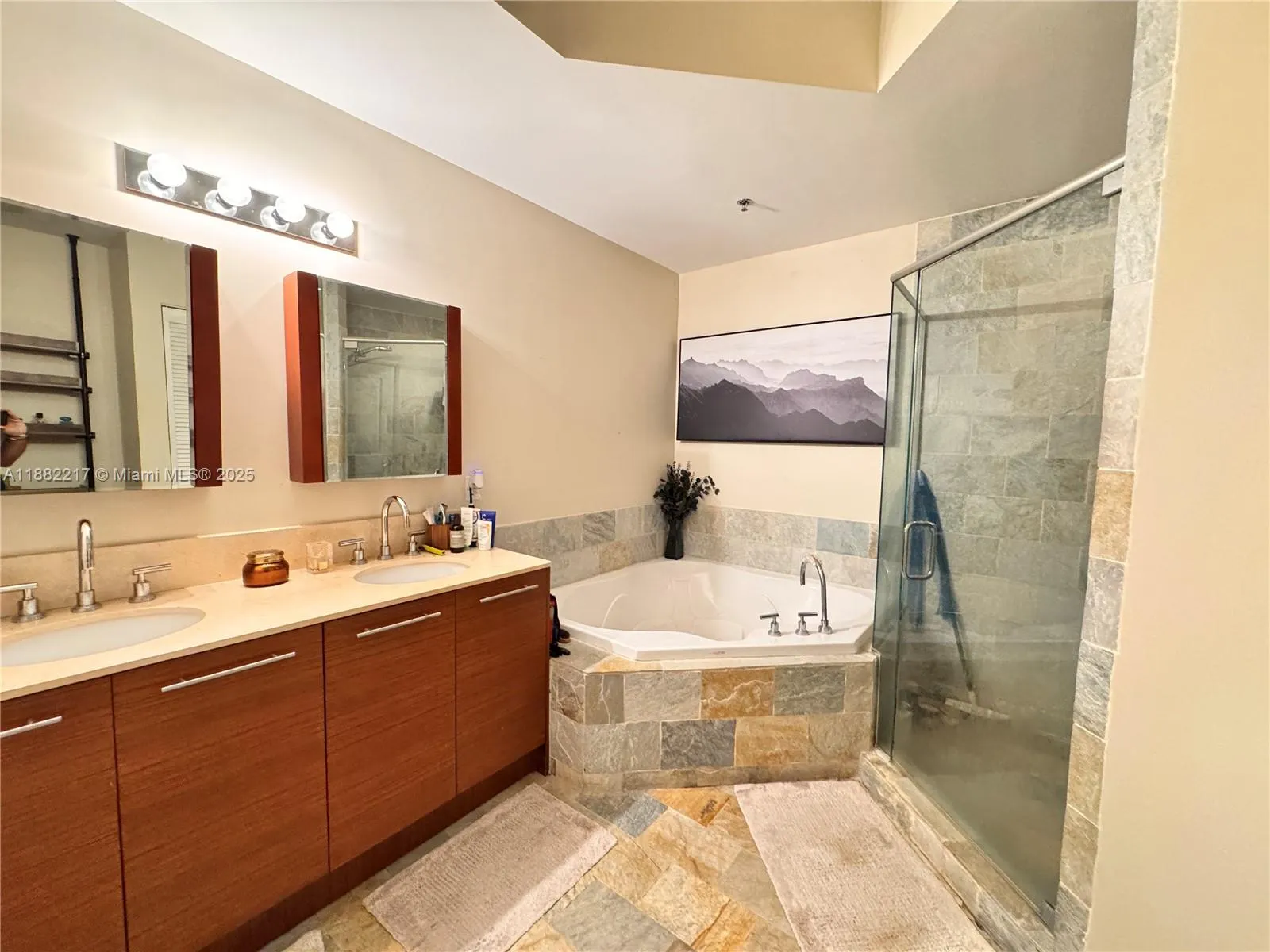 2641 N Flamingo Rd, #2703N