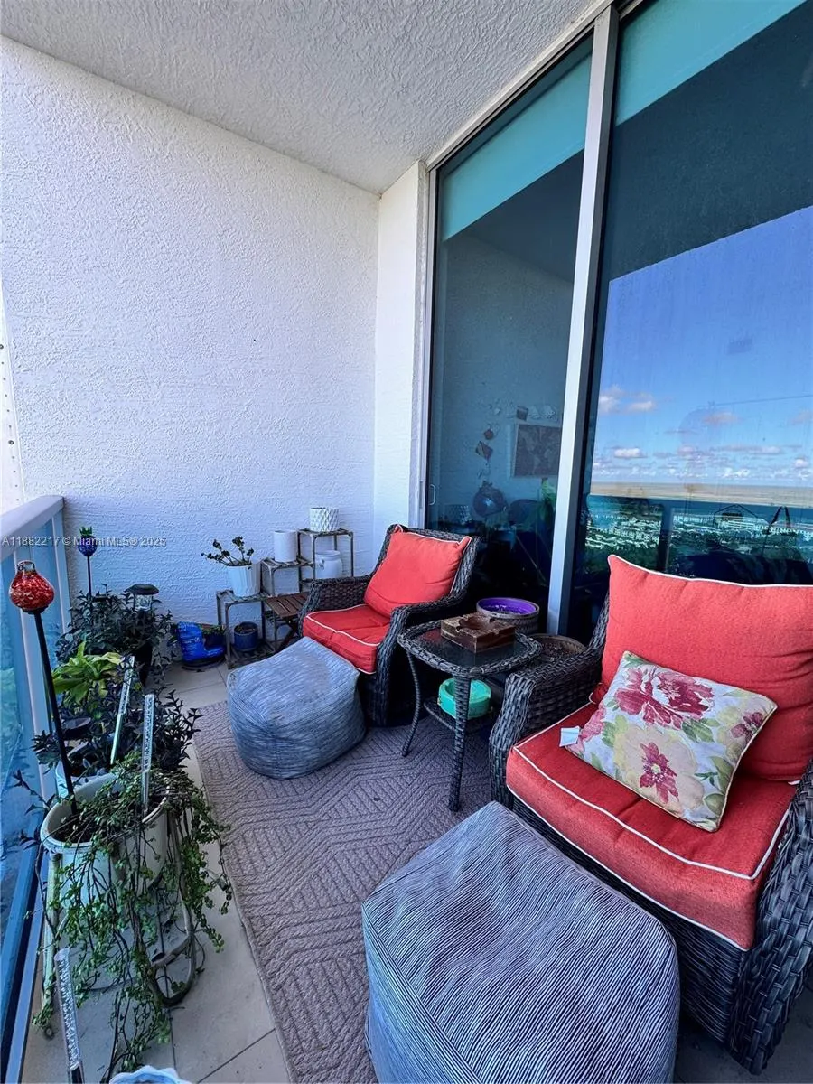 2641 N Flamingo Rd, #2703N