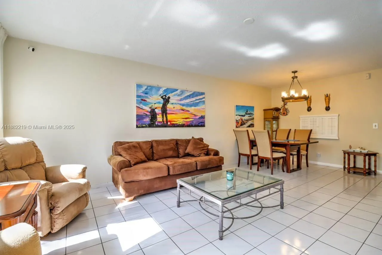 850 NE 12th Ave, #210