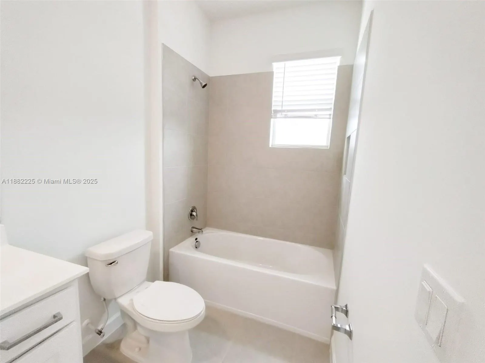 519 SE Rivergrass St, #519