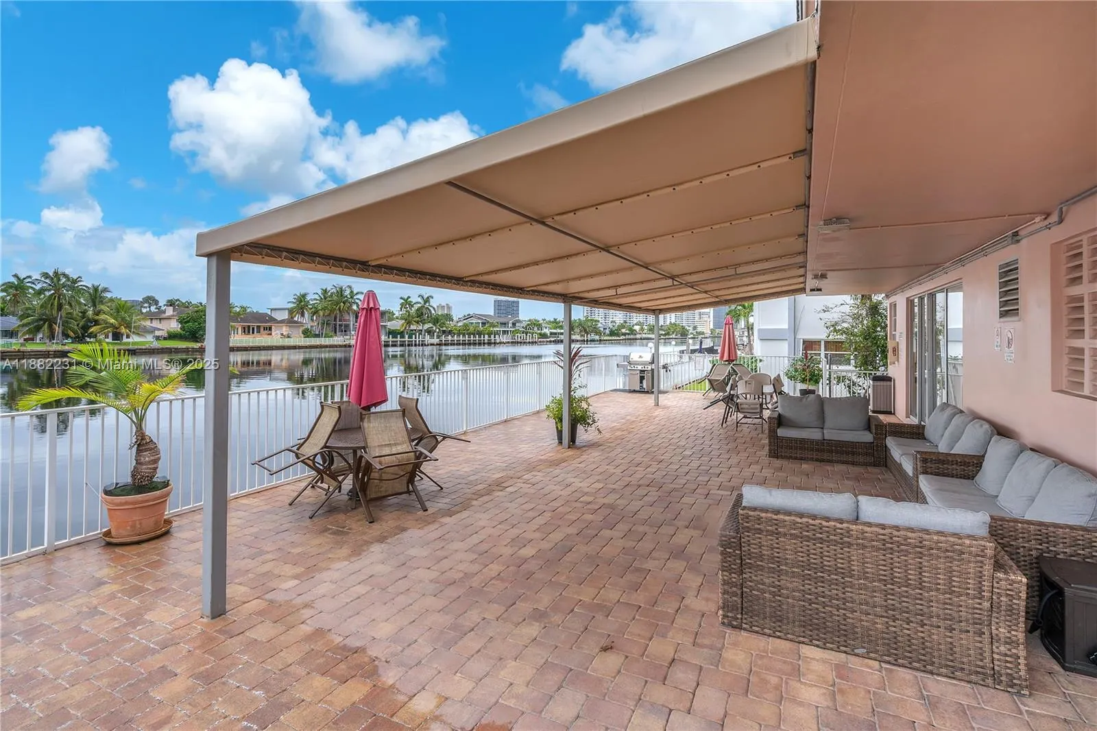 3161 S Ocean Dr, #802