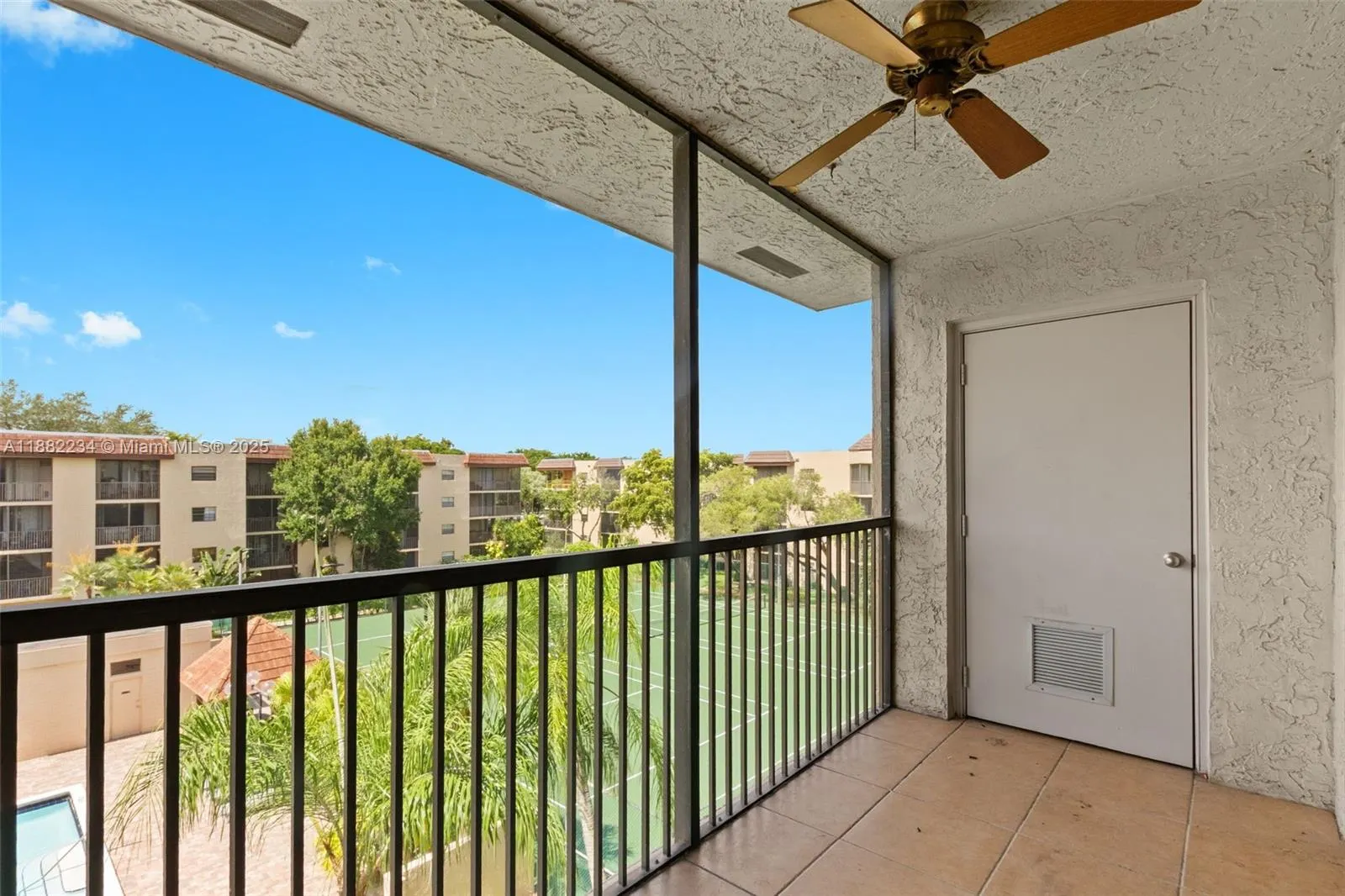 10501 W Broward Blvd, #407
