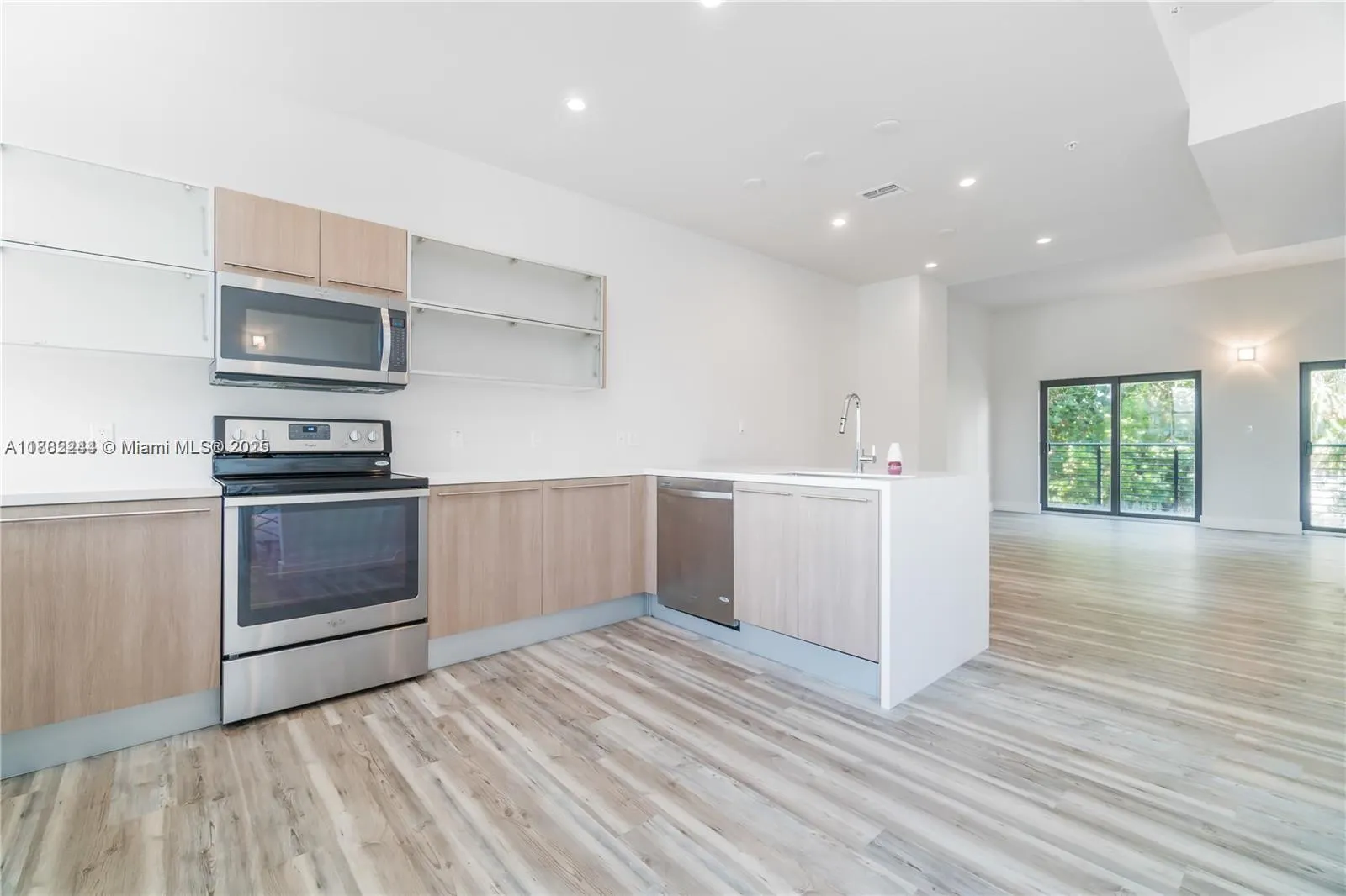 532 SE 1st Cir, #0