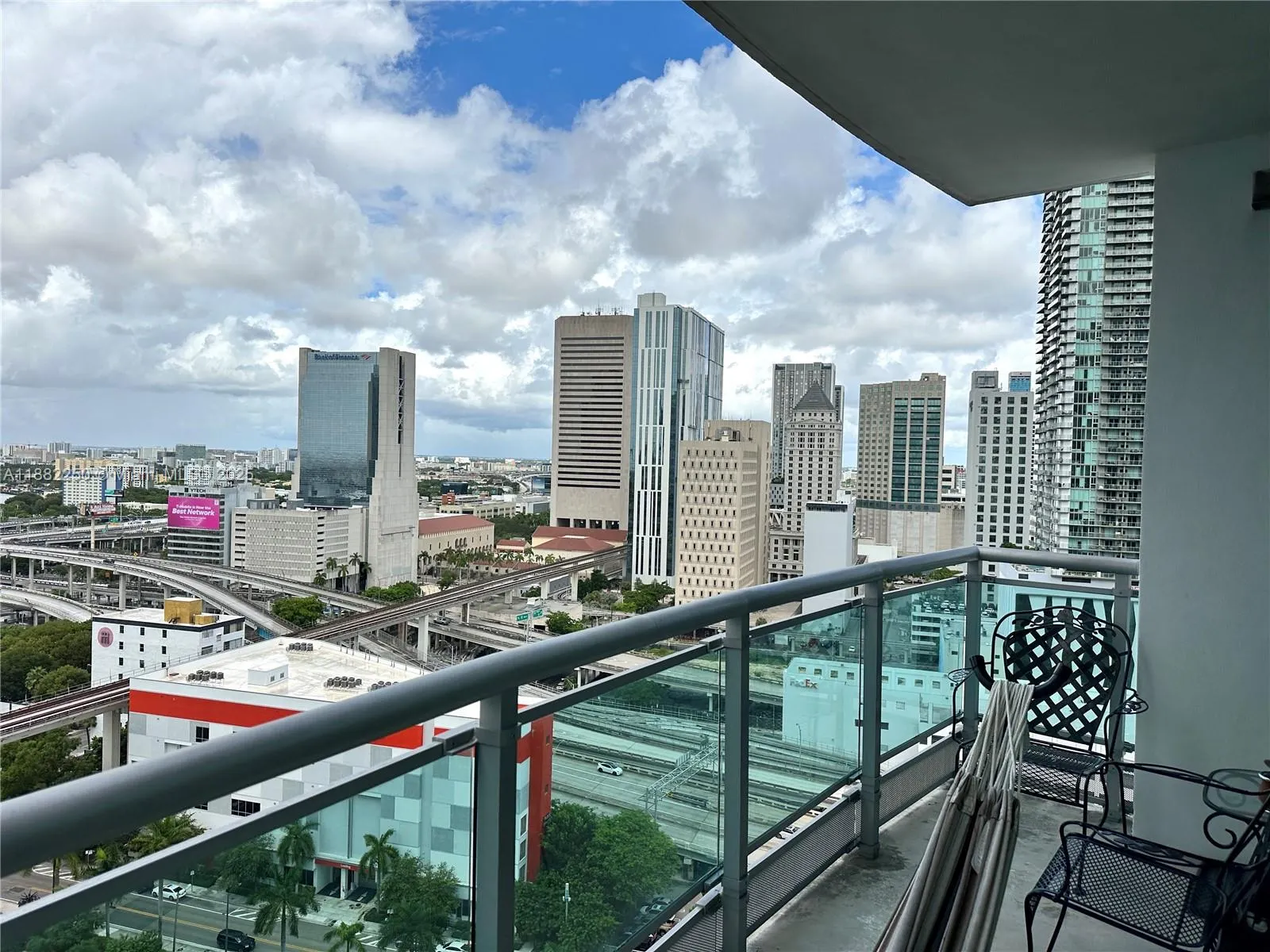 350 S Miami Ave, #2215