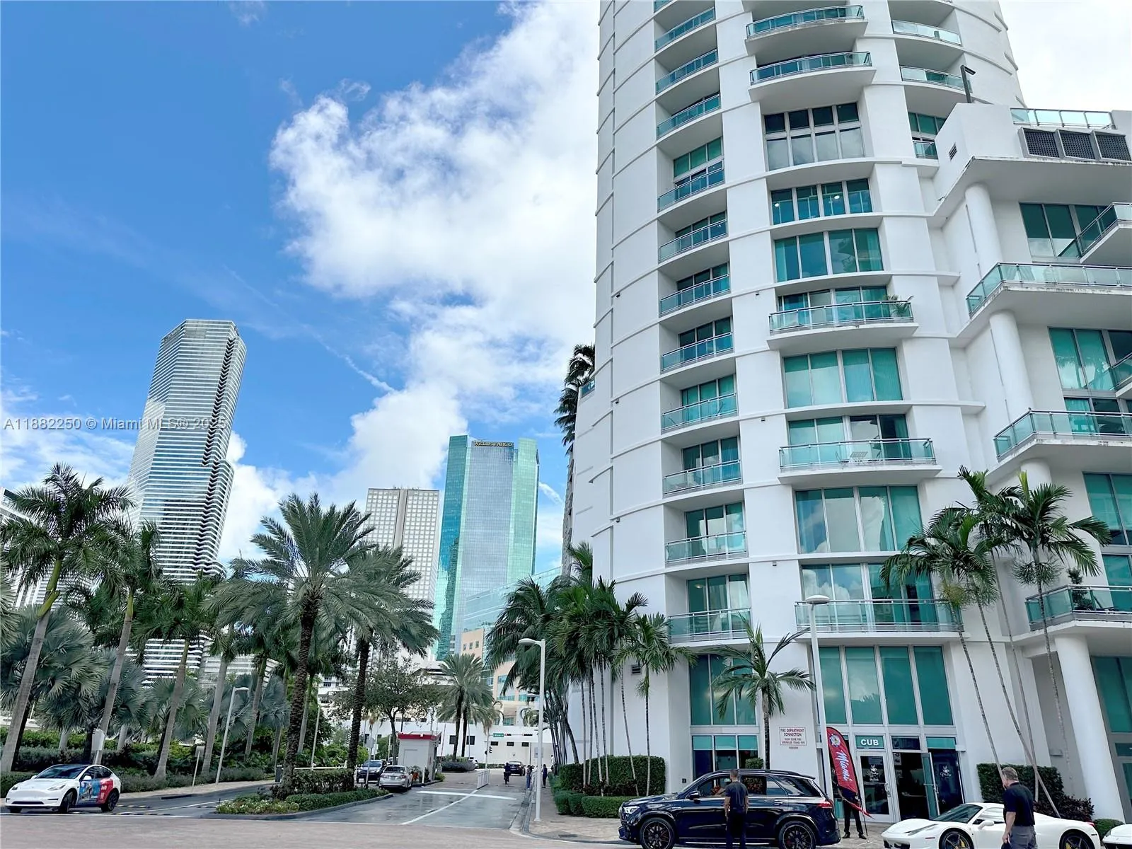 350 S Miami Ave, #2215