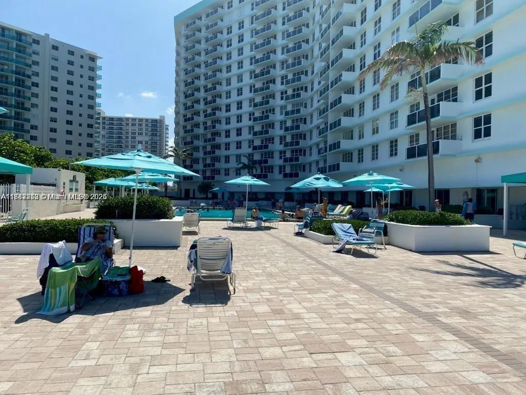 3725 S Ocean Dr, #419