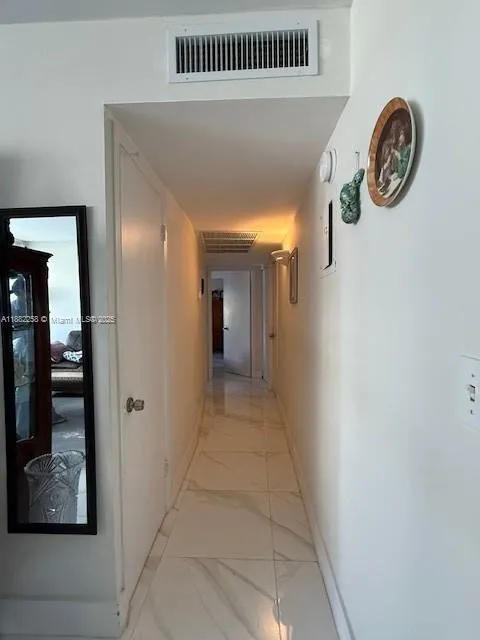 401 Golden Isles Dr, #415