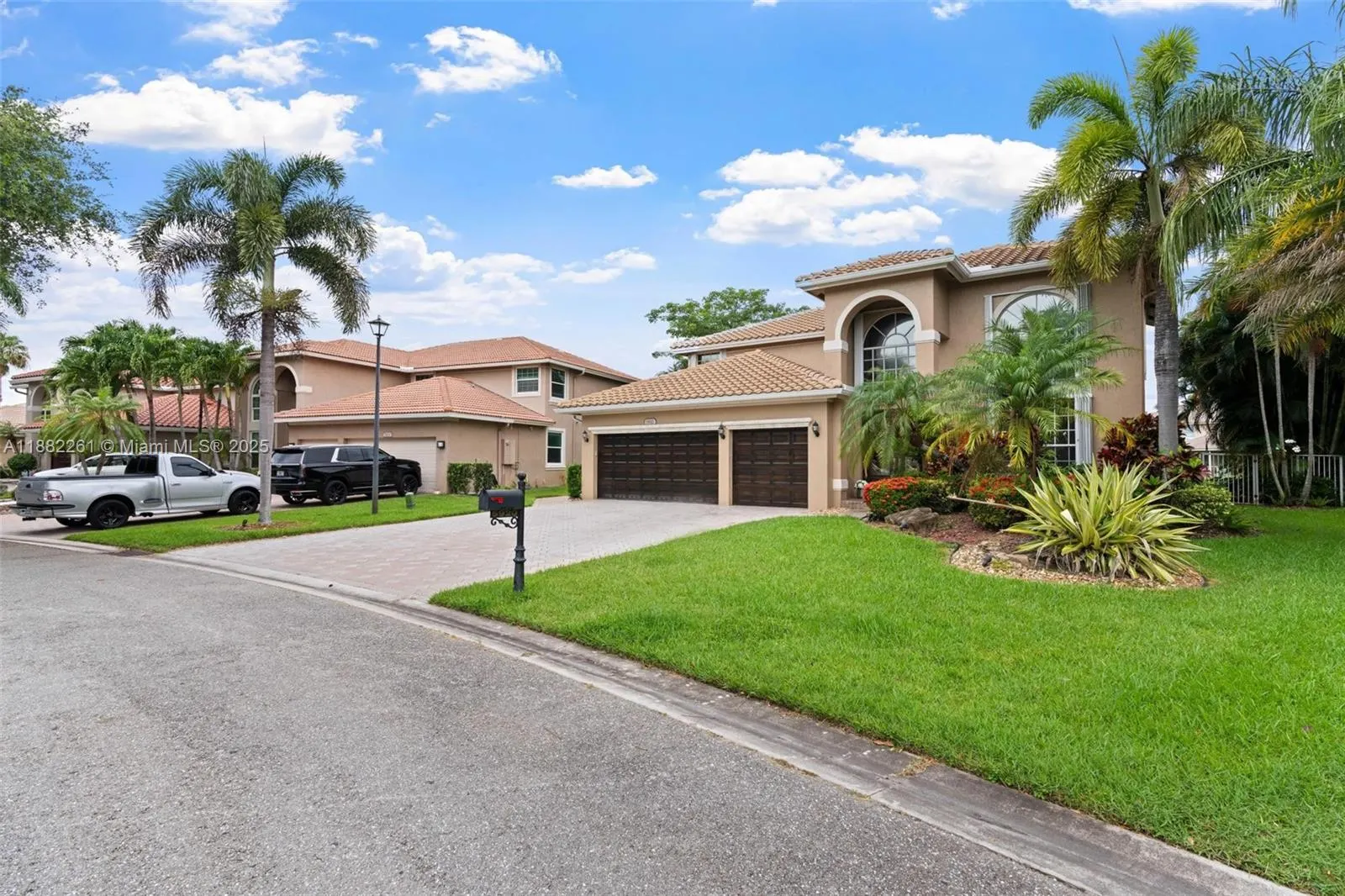 5920 NW 54th Cir