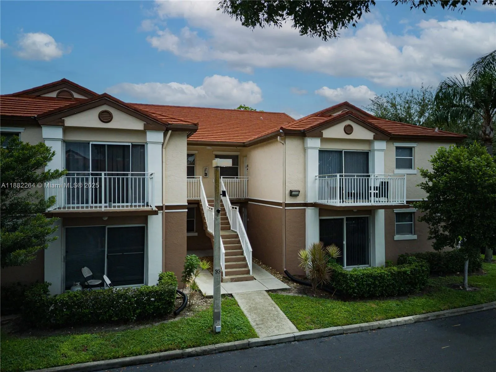 11266 SW 12th St, #104