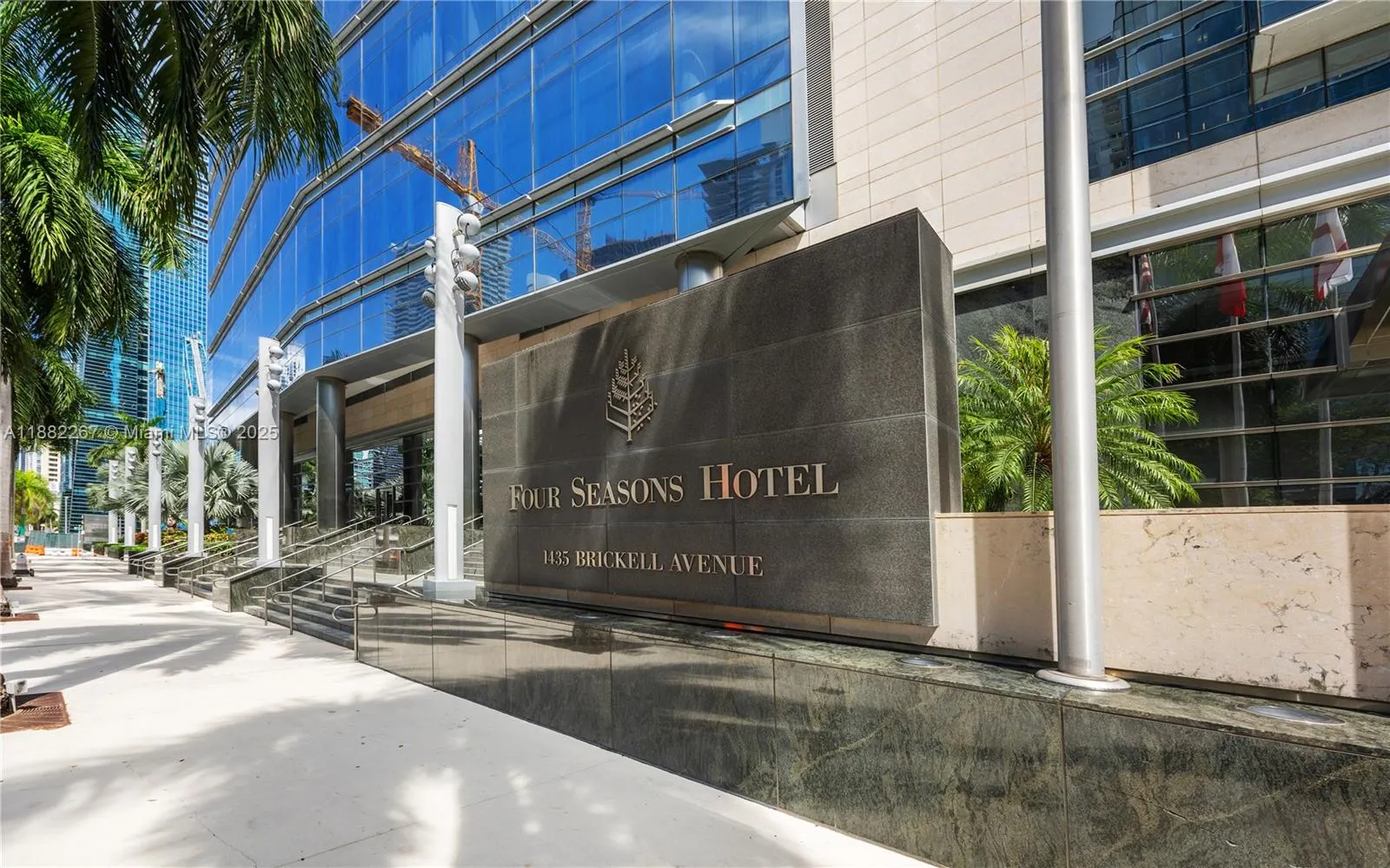 1435 Brickell Ave, #3203