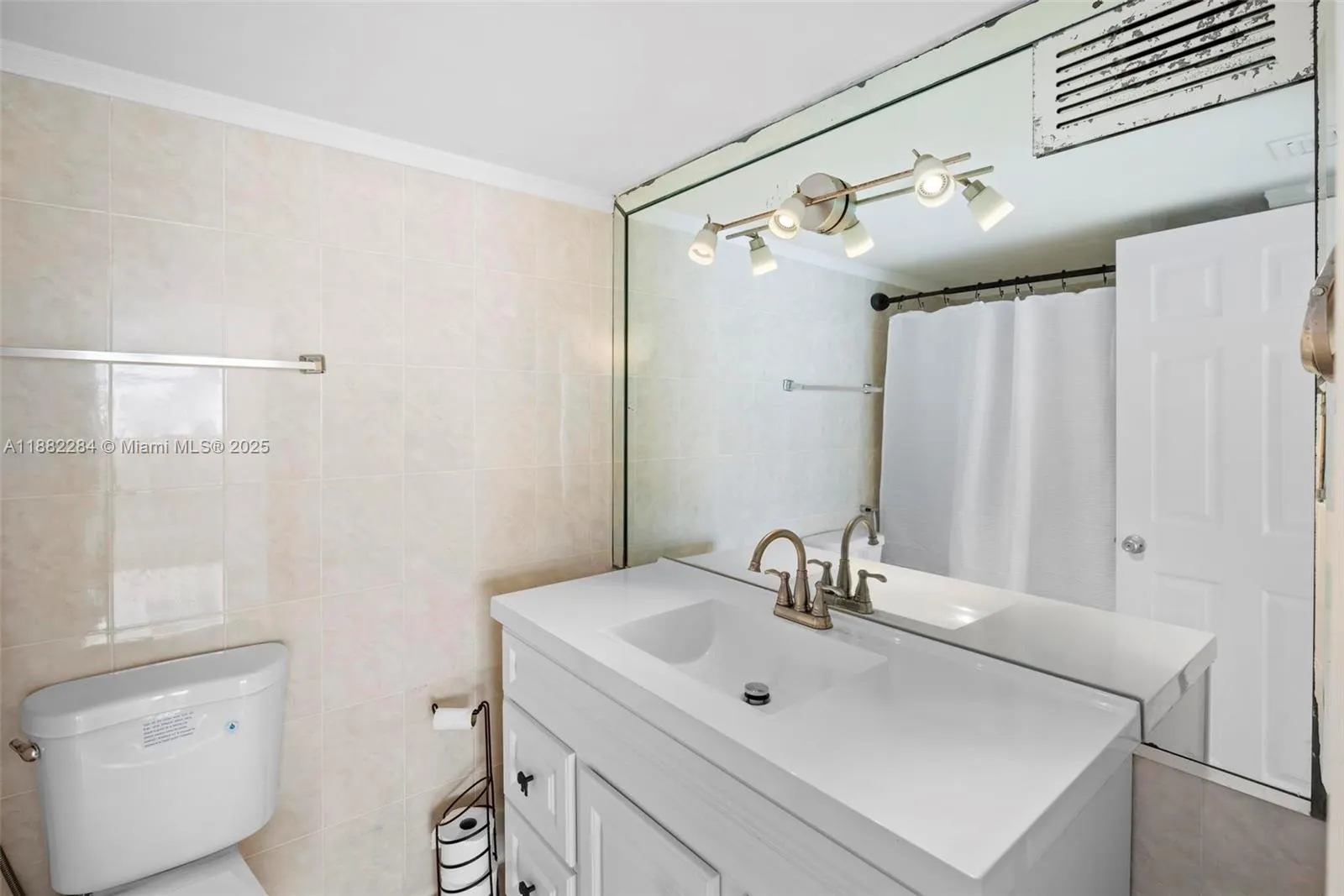 18061 Biscayne Blvd, #1701