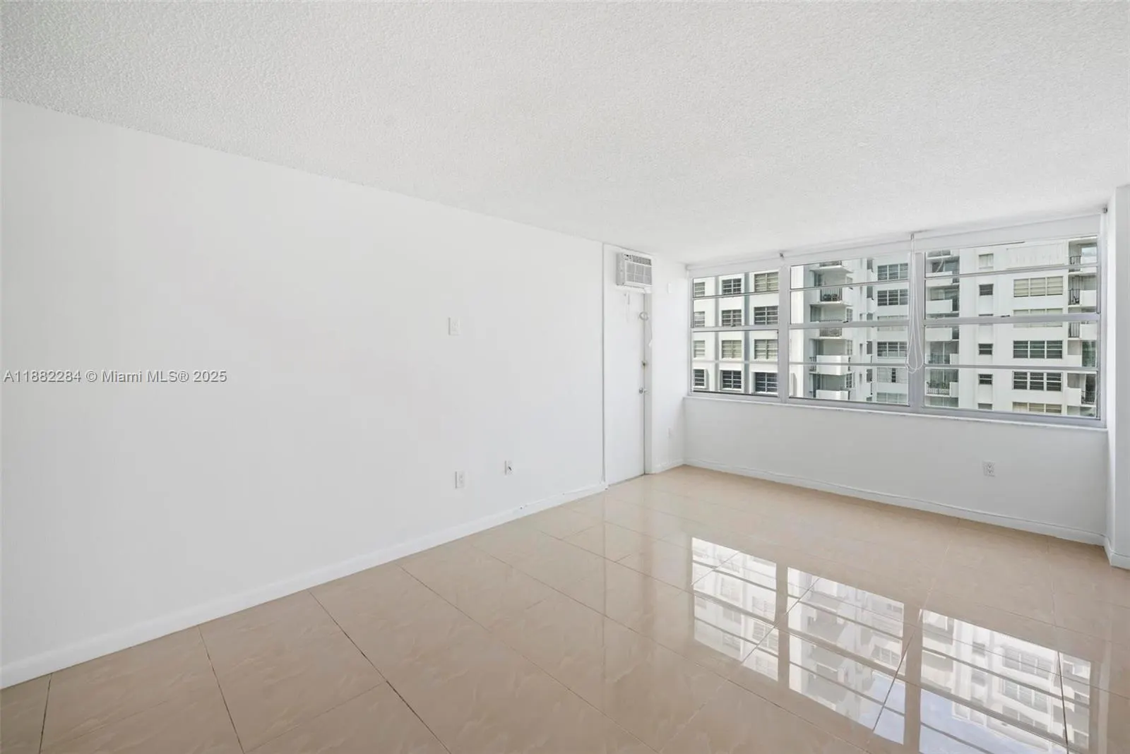 18061 Biscayne Blvd, #1701