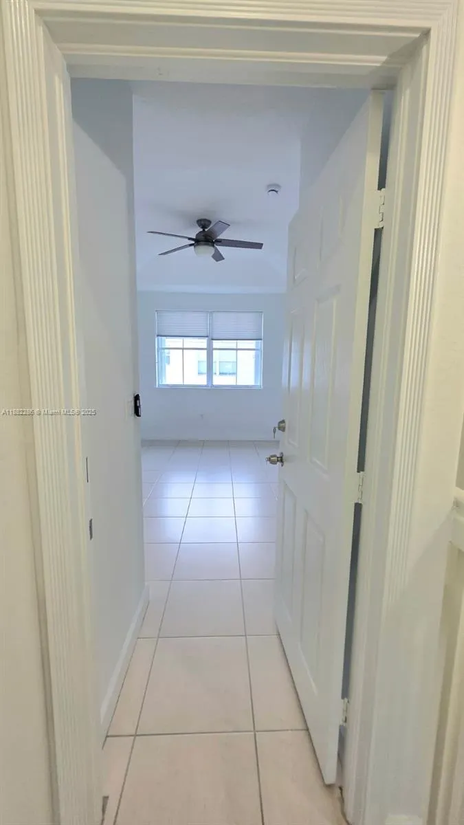 5570 NW 107th Ave, #902