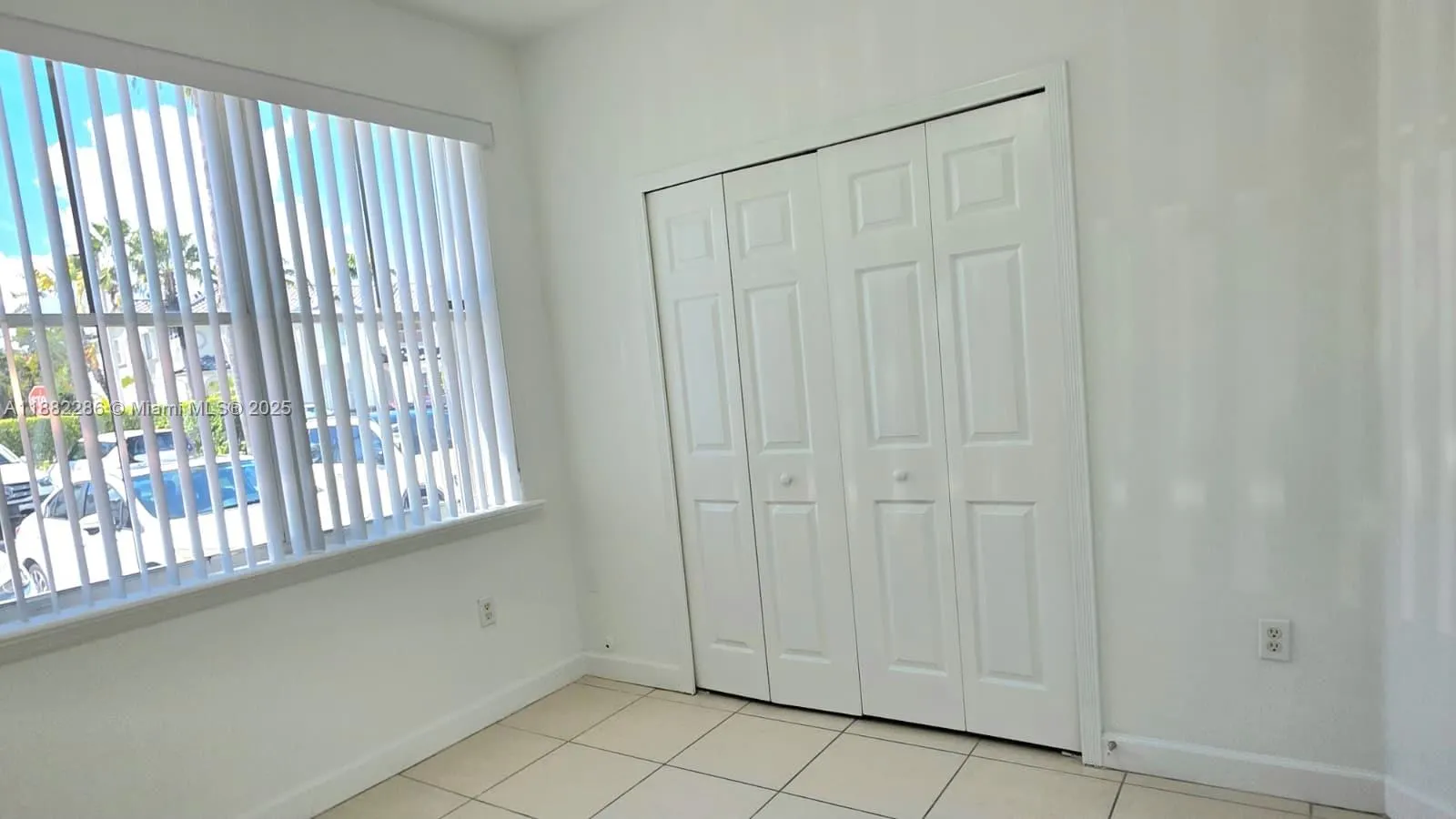 5570 NW 107th Ave, #902