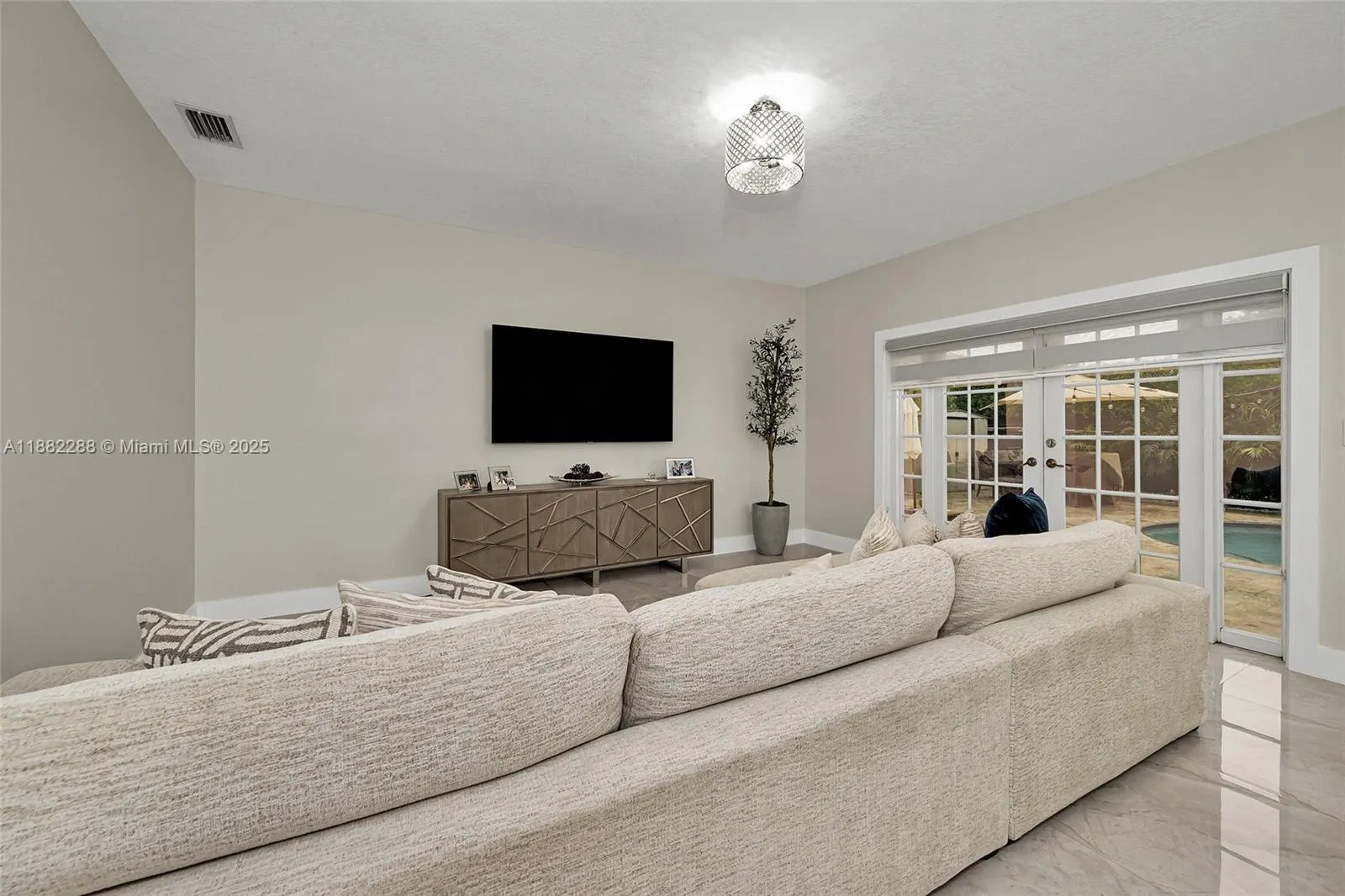 1385 SW 143rd Ct