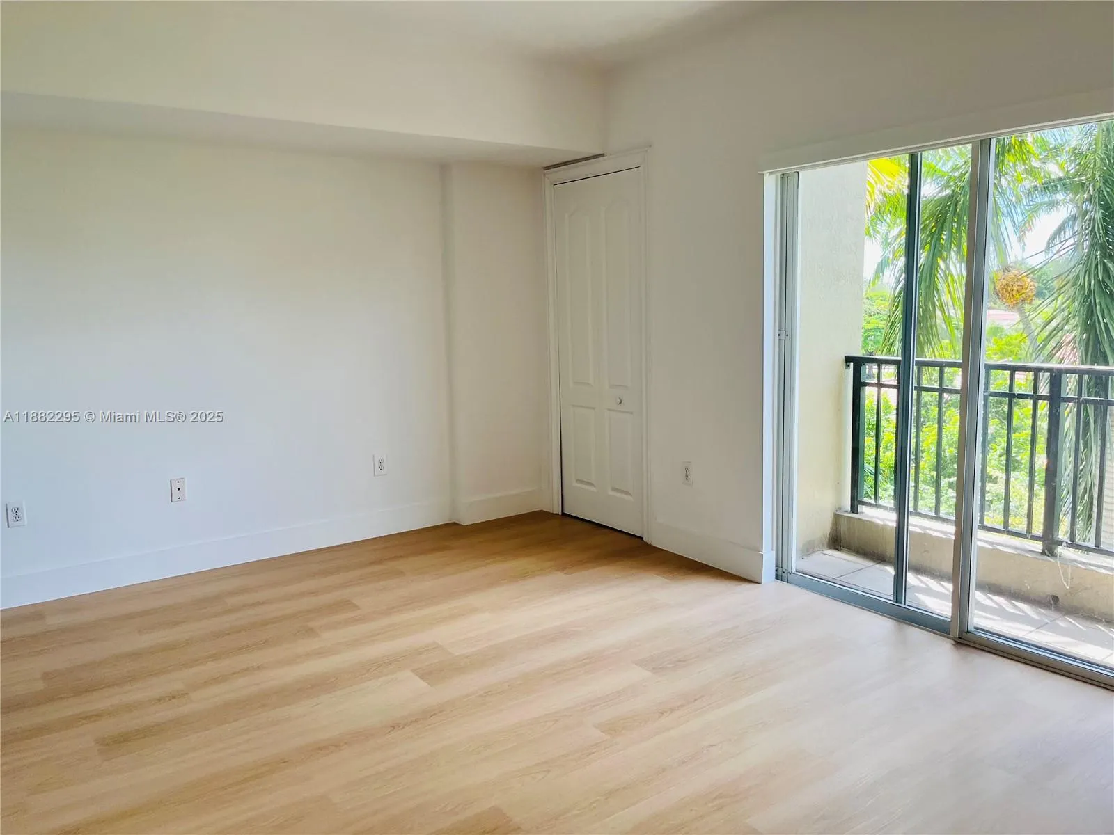 120 SW 37th Ave, #306