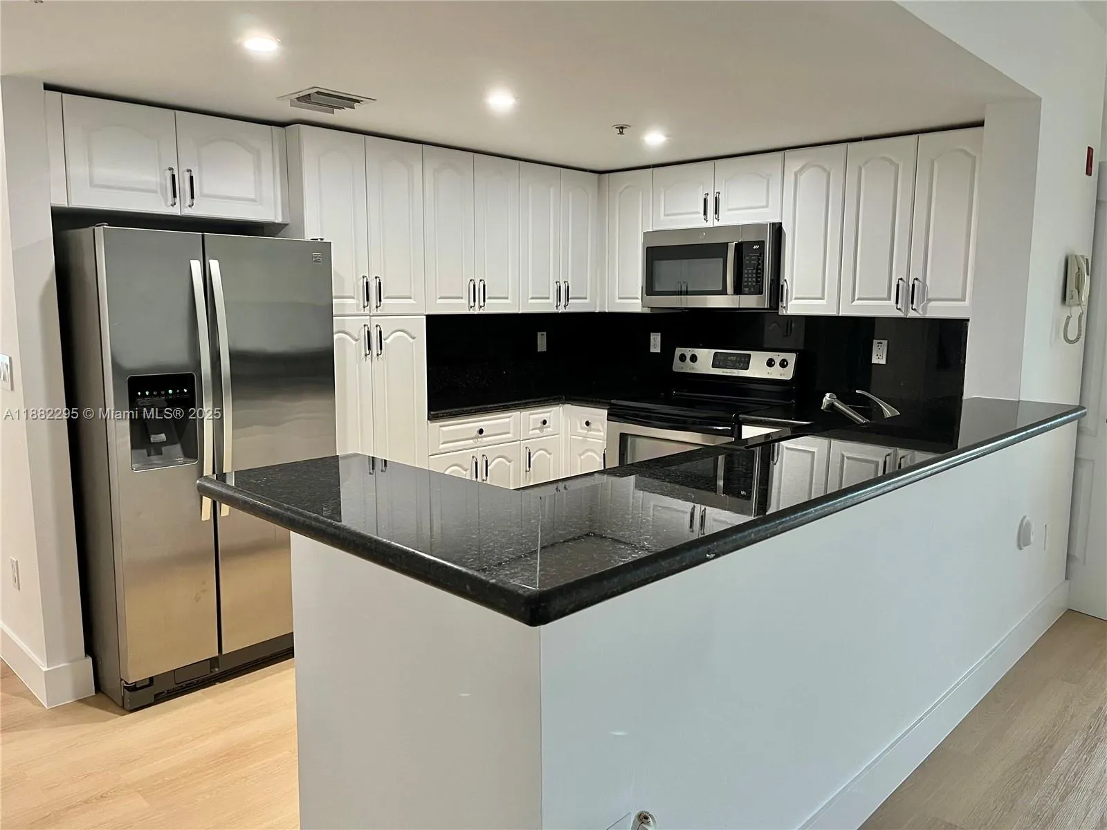 120 SW 37th Ave, #306