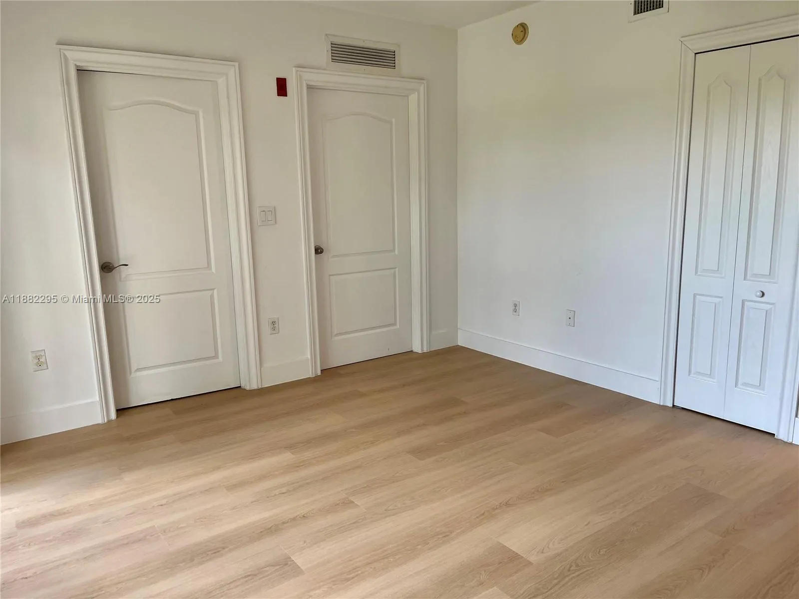 120 SW 37th Ave, #306