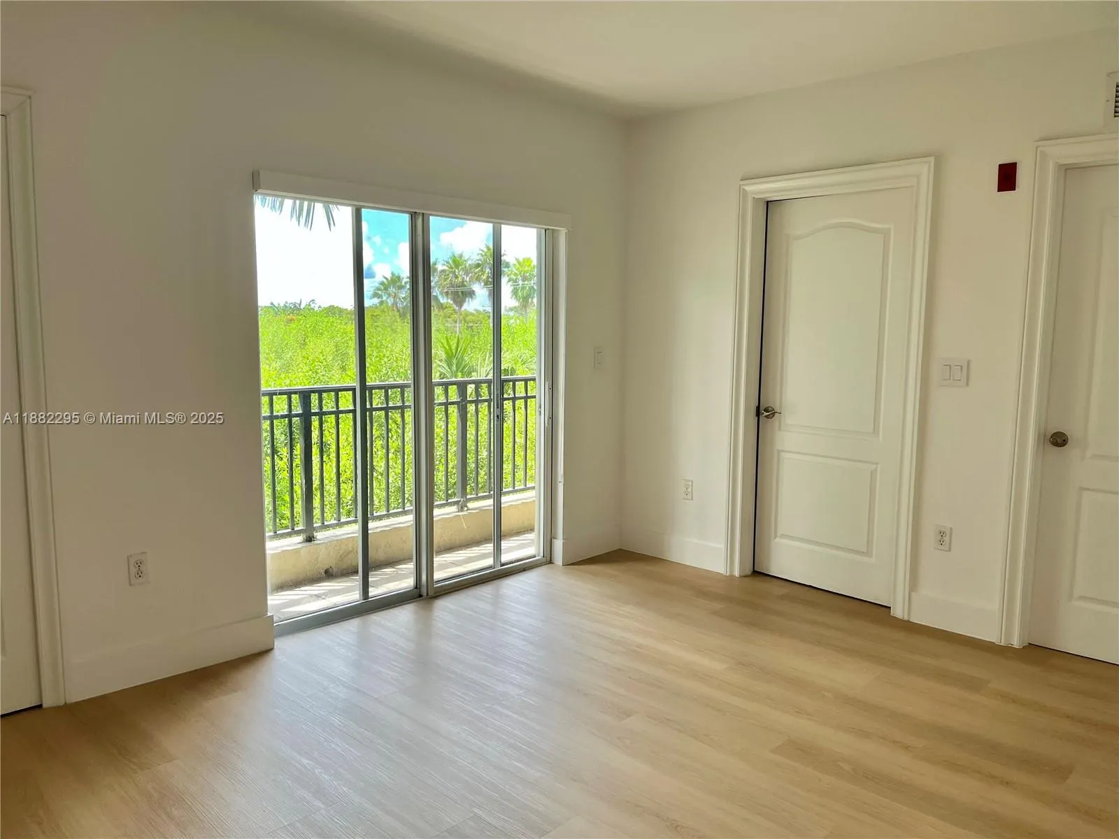 120 SW 37th Ave, #306