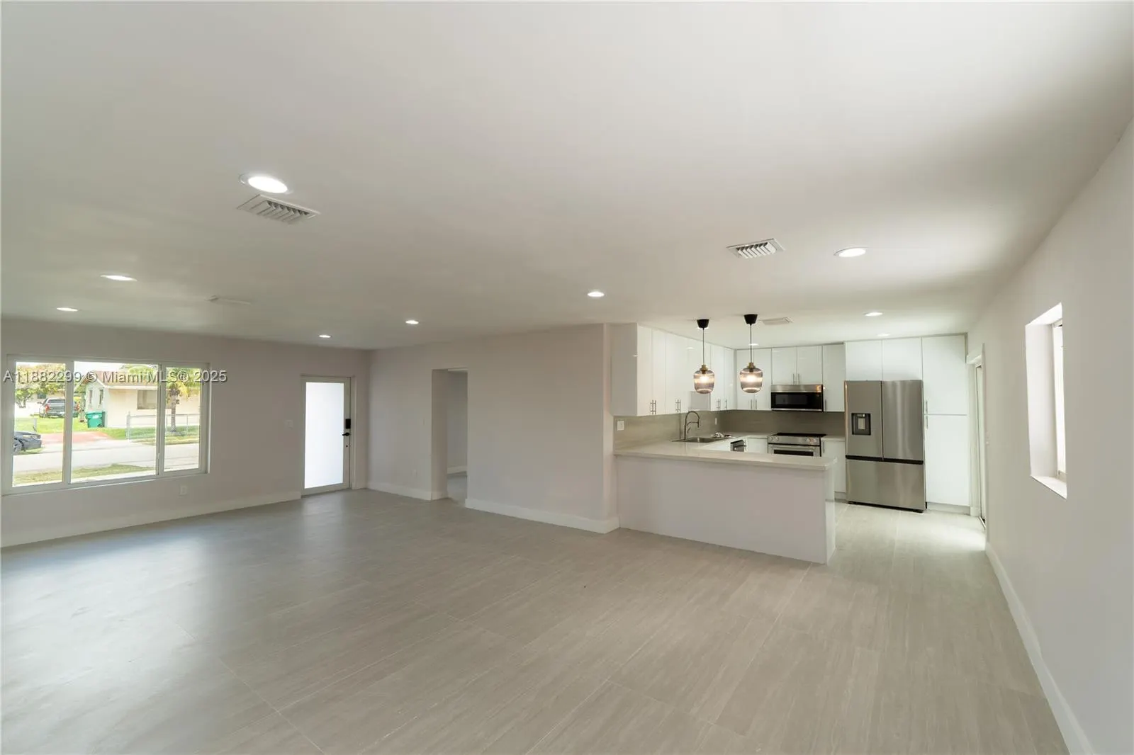 11872 SW 196th Ter