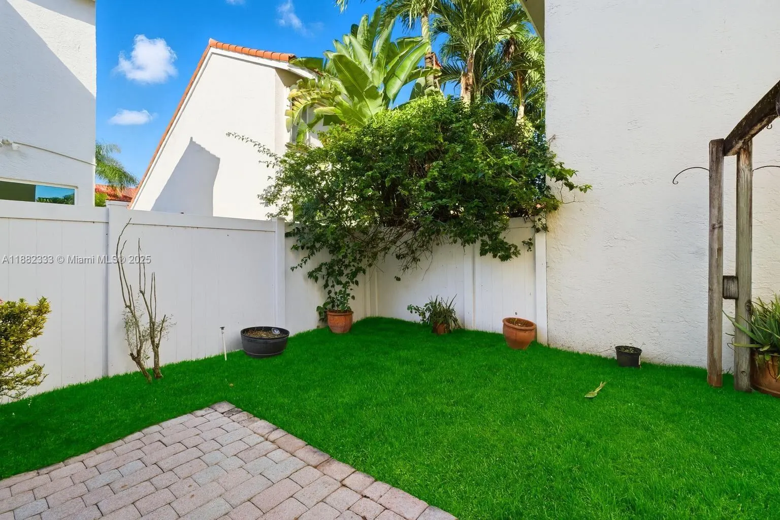 3625 Murano Dr