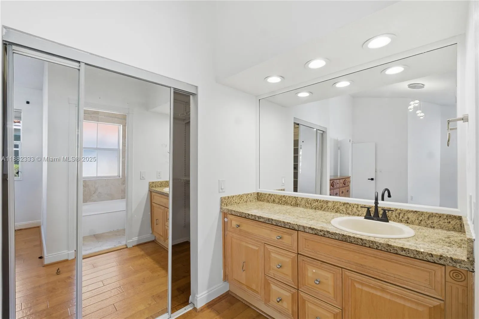 3625 Murano Dr