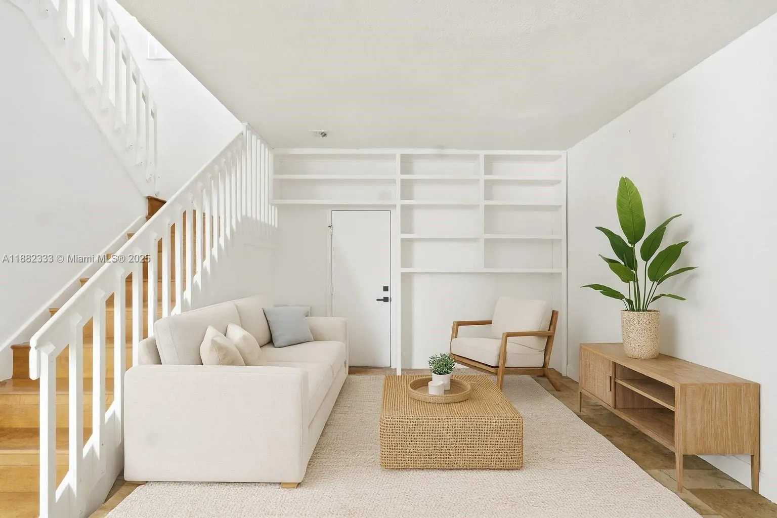 3625 Murano Dr