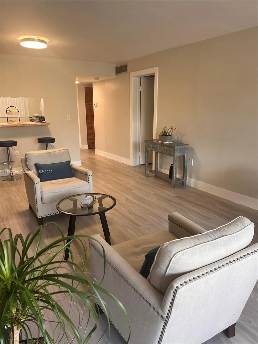 10815 SW 112th Ave, #214