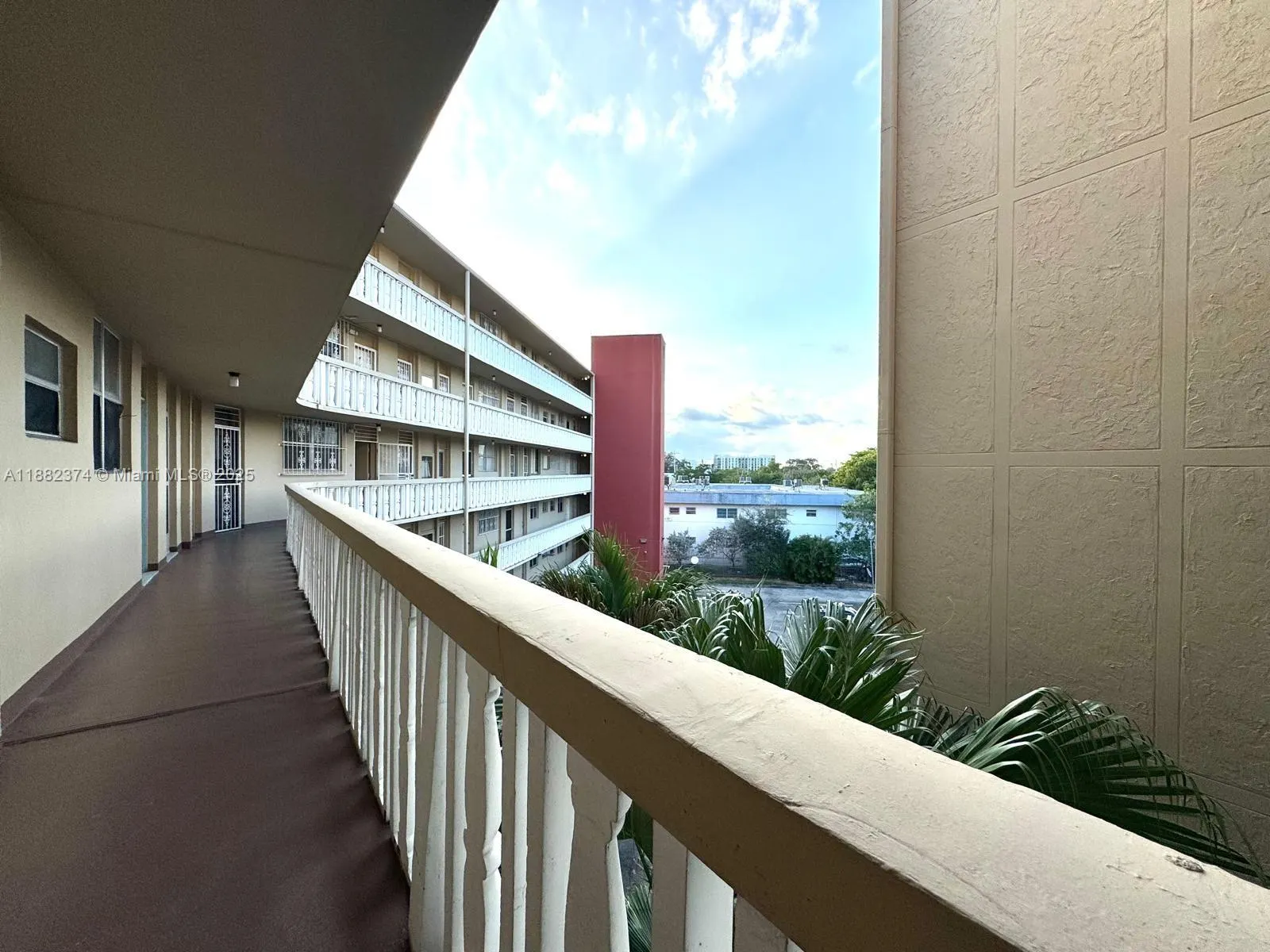 1475 NE 125th Ter, #404B