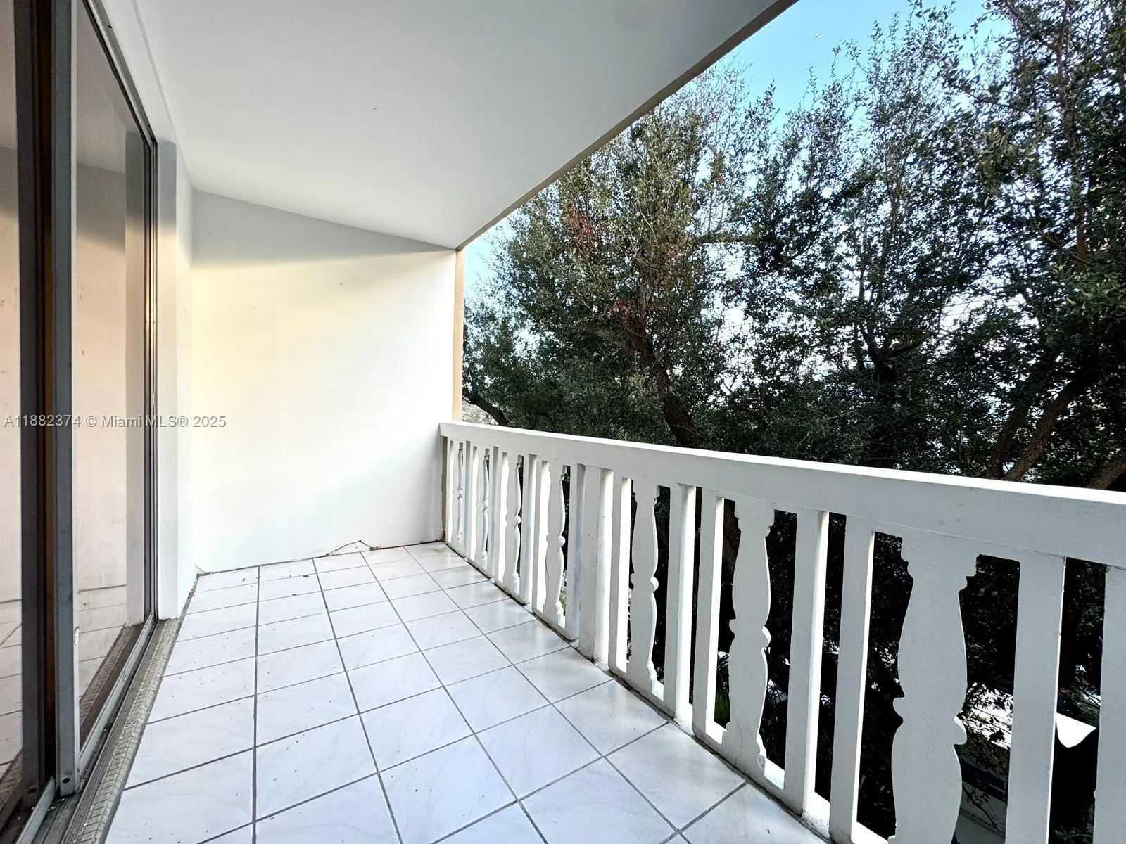 1475 NE 125th Ter, #404B