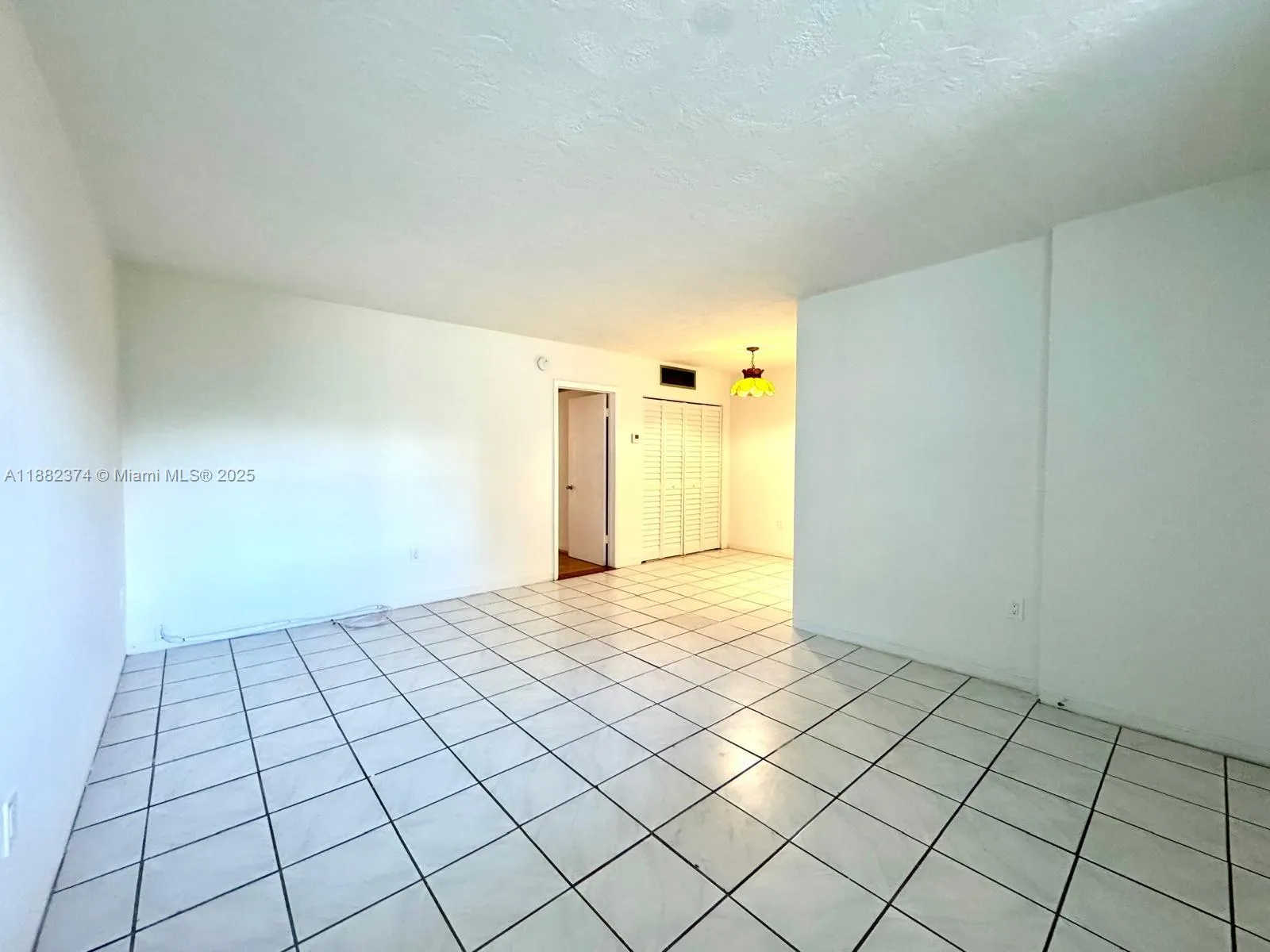 1475 NE 125th Ter, #404B