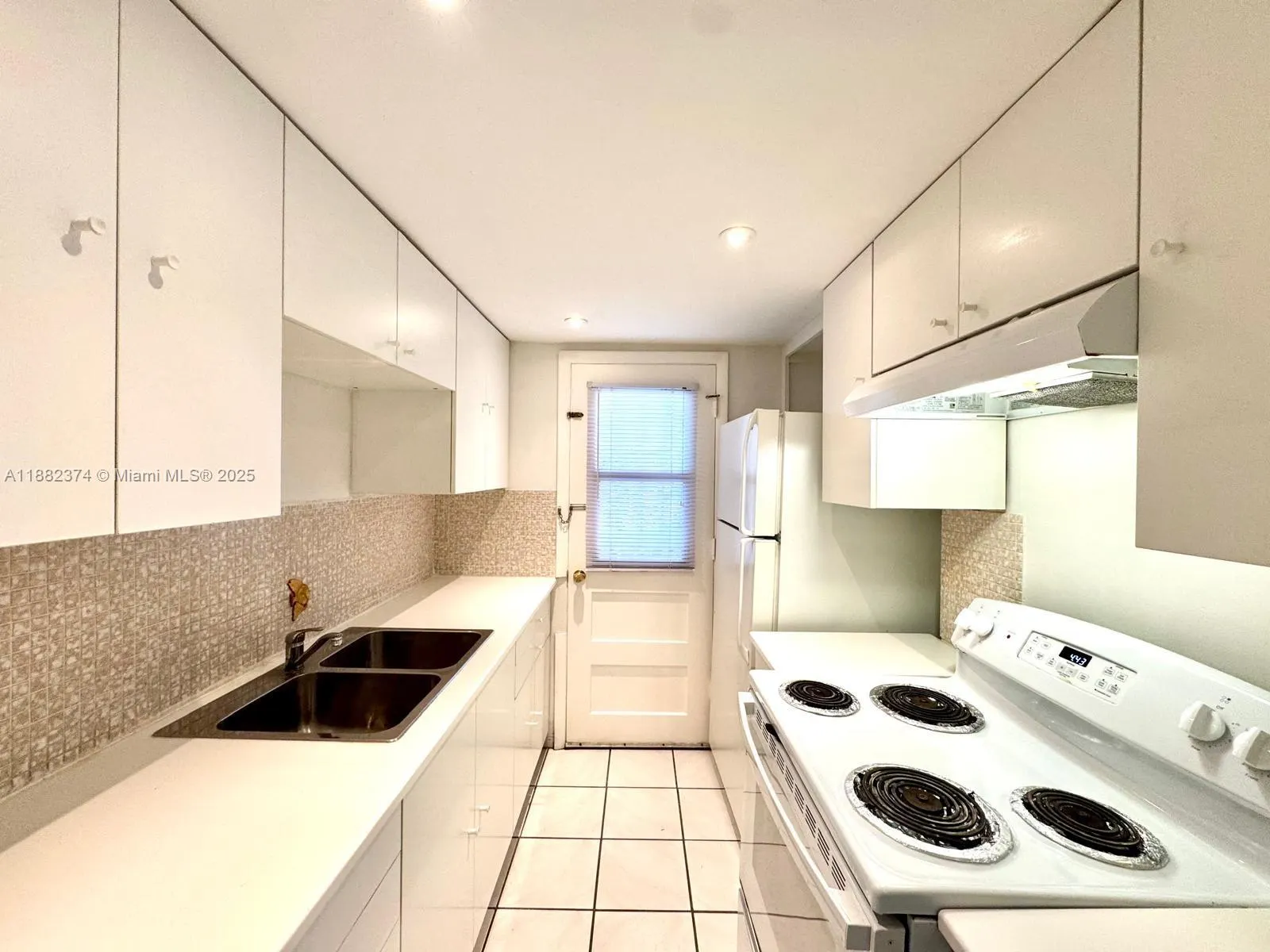 1475 NE 125th Ter, #404B