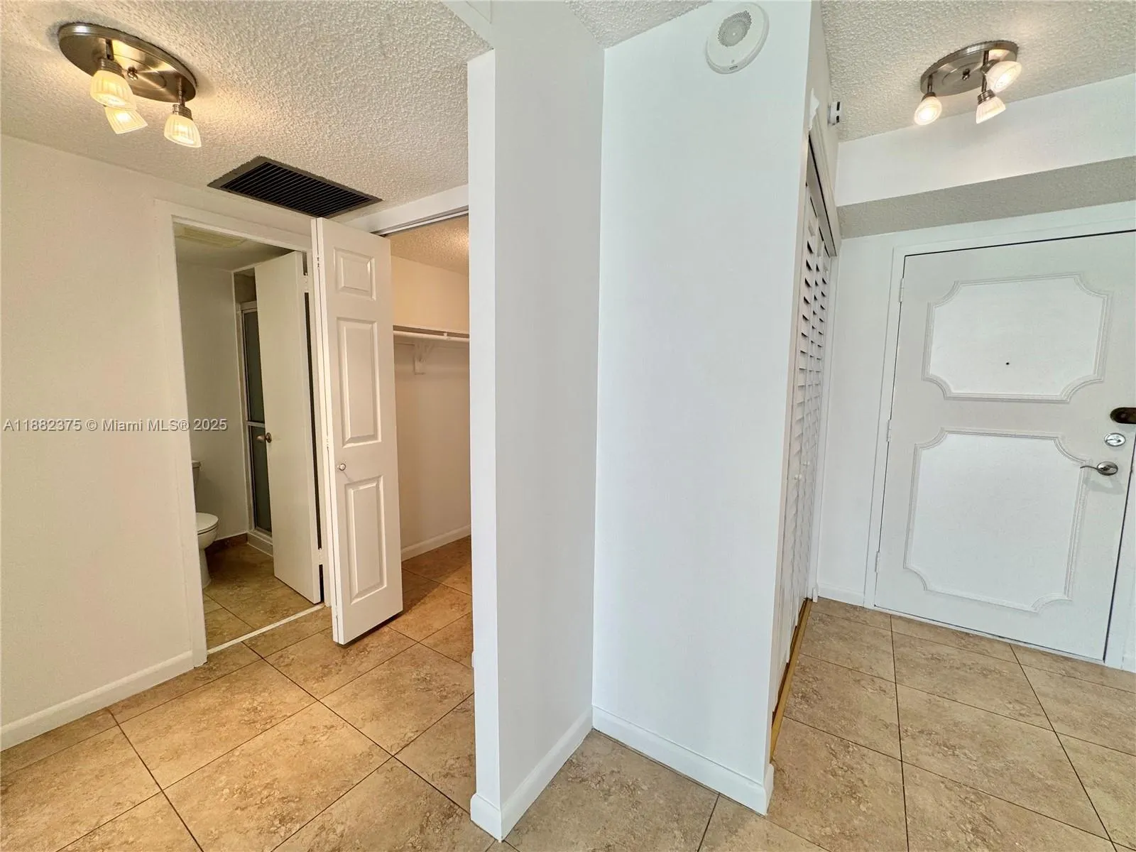 230 174th St, #M01