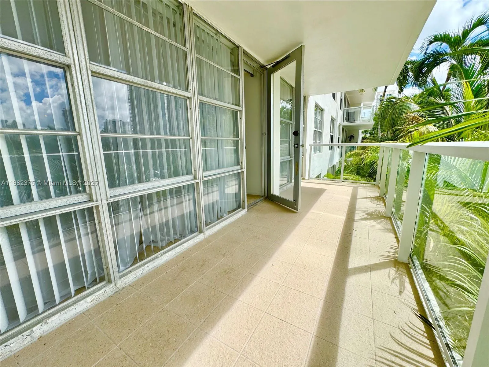 230 174th St, #M01
