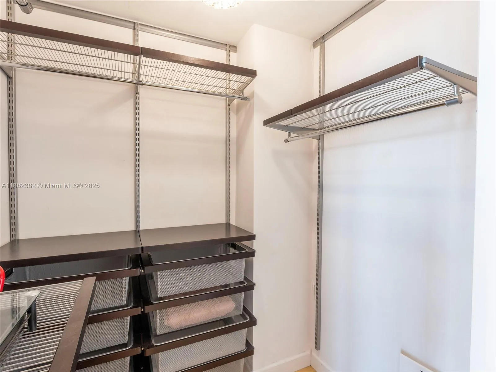 480 NE 30th St, #1103
