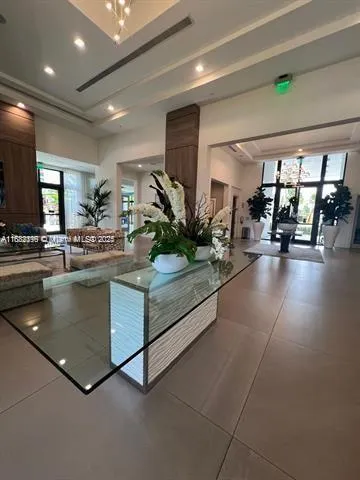 8201 NW 41st St, #D-407