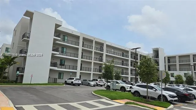 8201 NW 41st St, #D-407