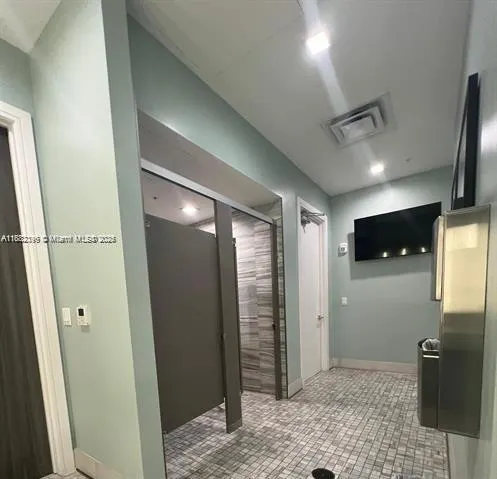 8201 NW 41st St, #D-407