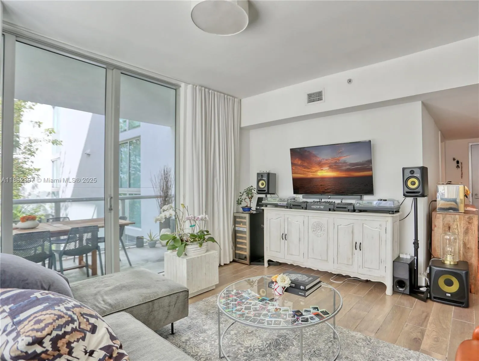 720 NE 62nd St, #310