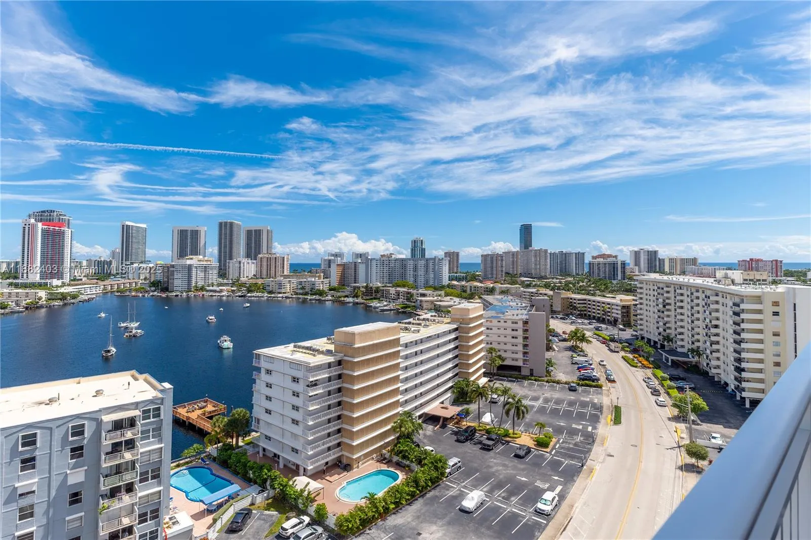 427 Golden Isles Dr, #16F