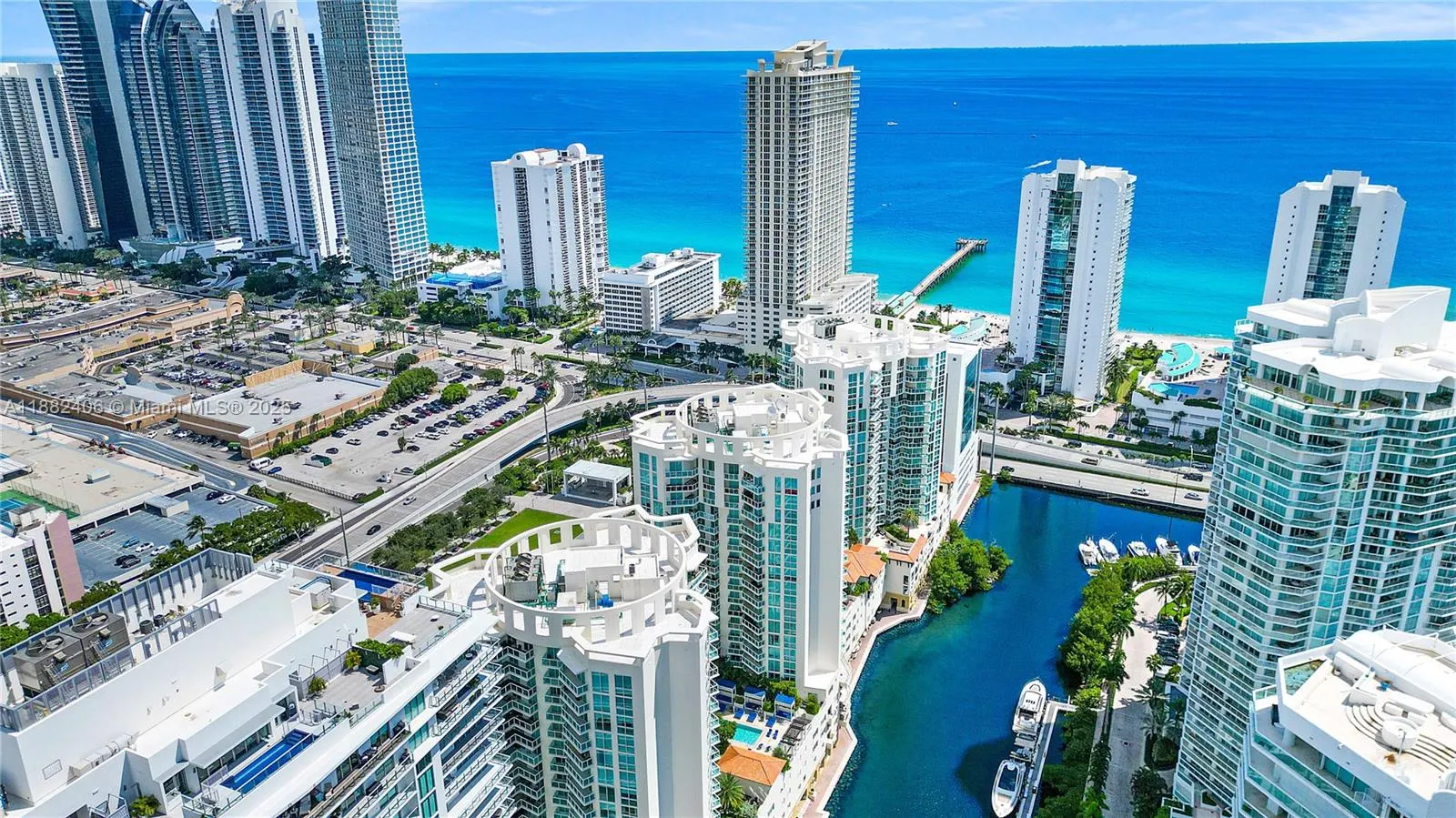 250 S Sunny Isles Blvd, #TH-207