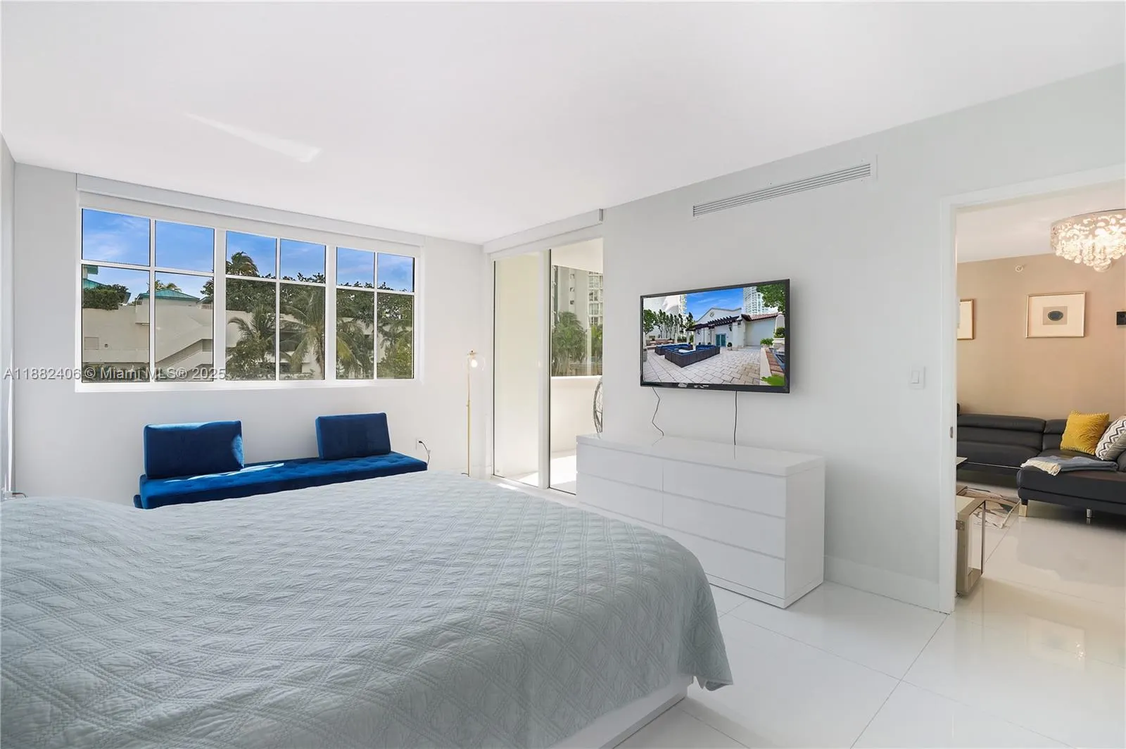 250 S Sunny Isles Blvd, #TH-207