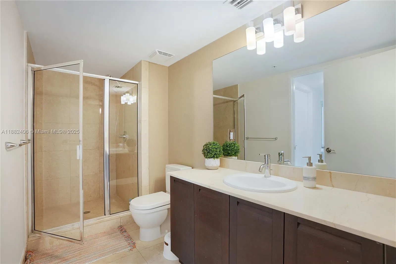 250 S Sunny Isles Blvd, #TH-207