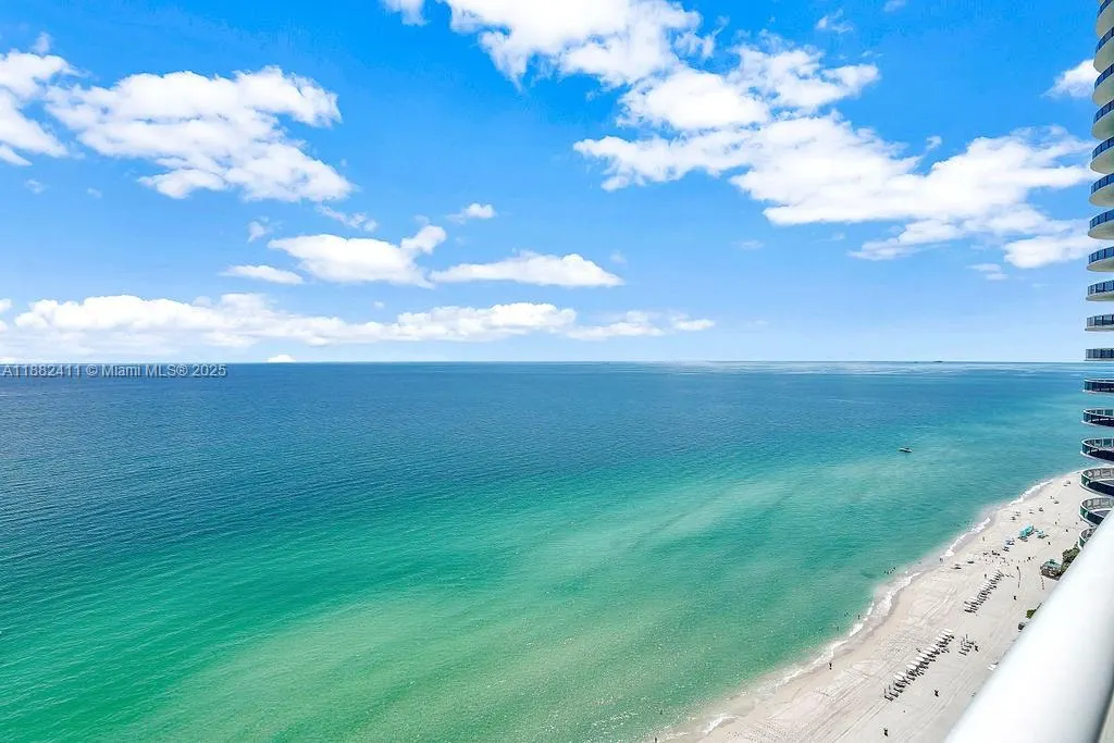 16047 Collins Ave, #2904