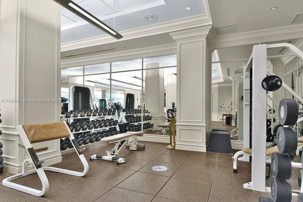 16047 Collins Ave, #2904