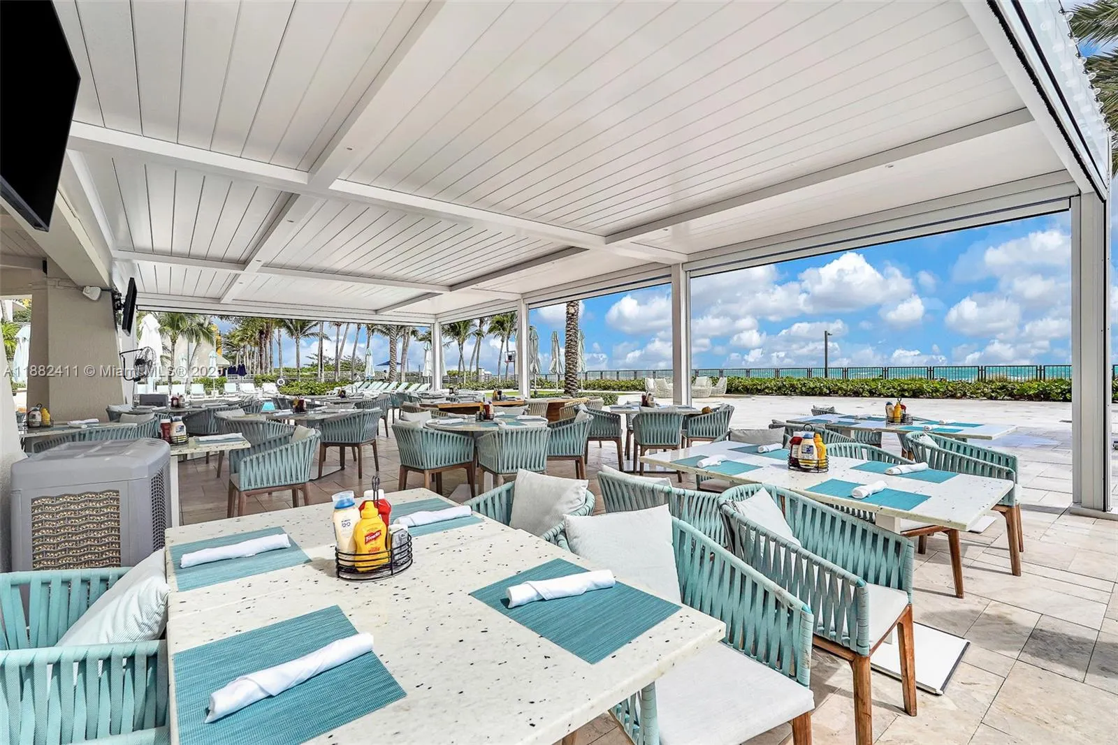 16047 Collins Ave, #2904