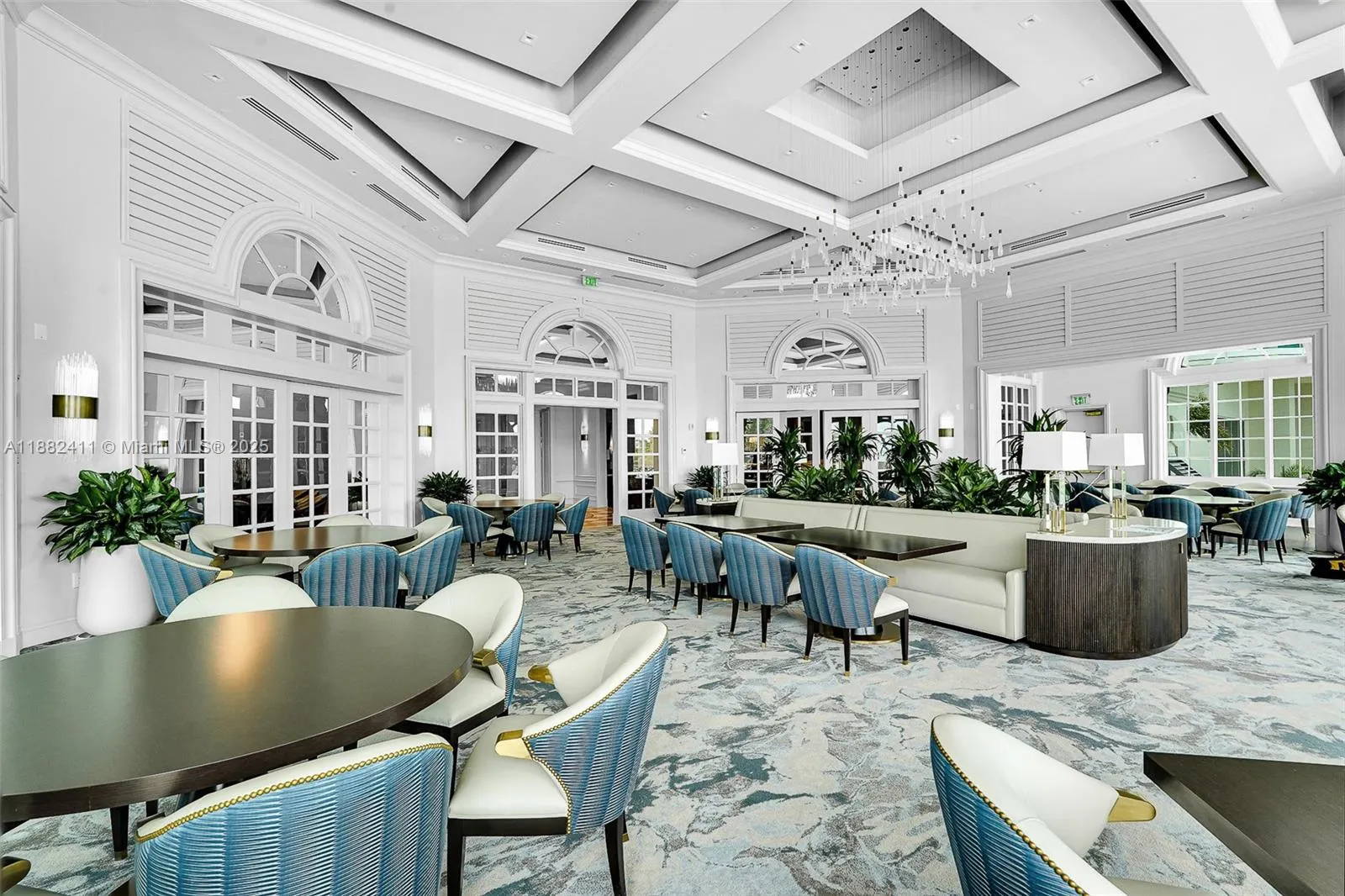 16047 Collins Ave, #2904