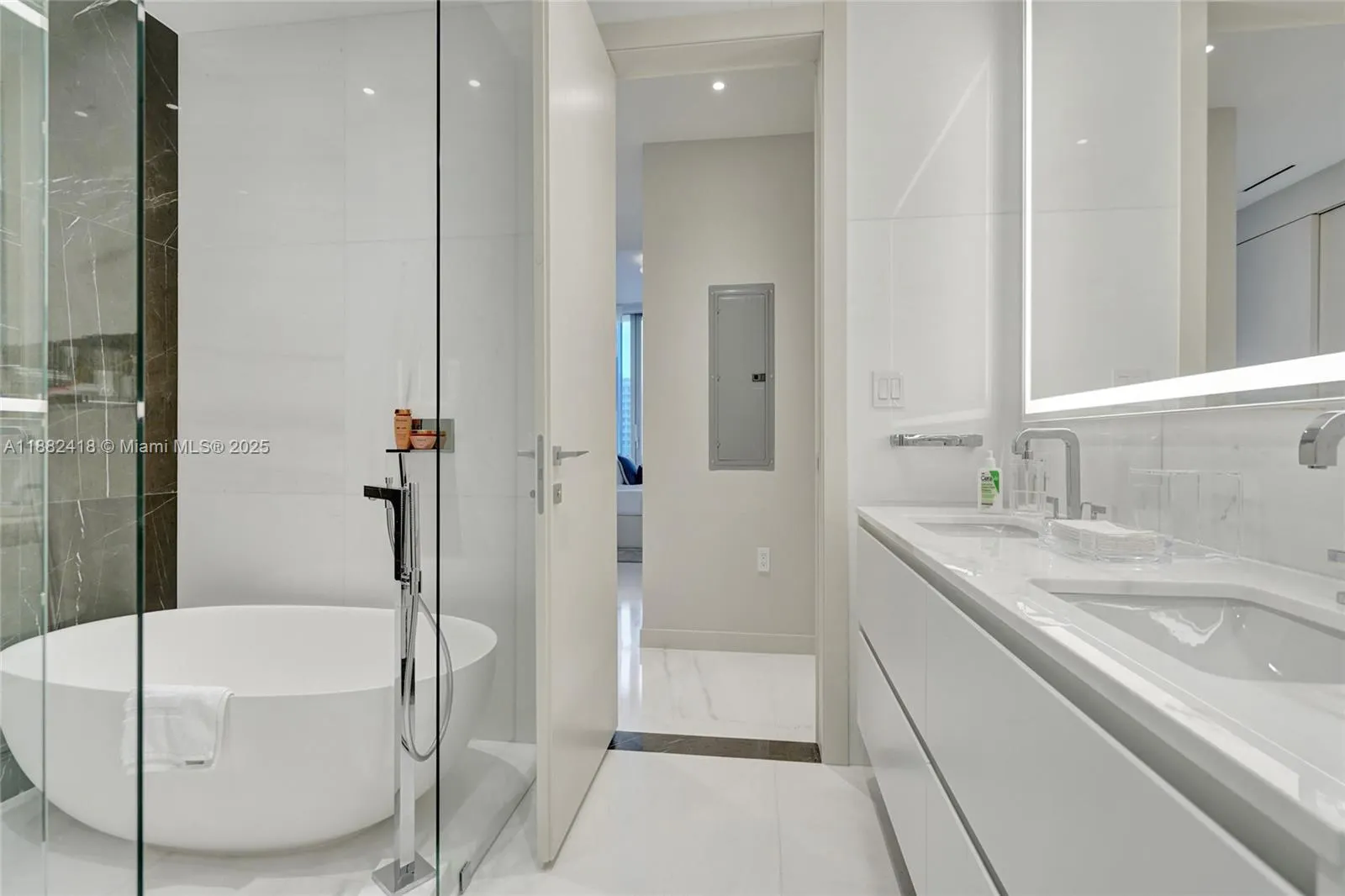 300 Biscayne Blvd Way, #2305W
